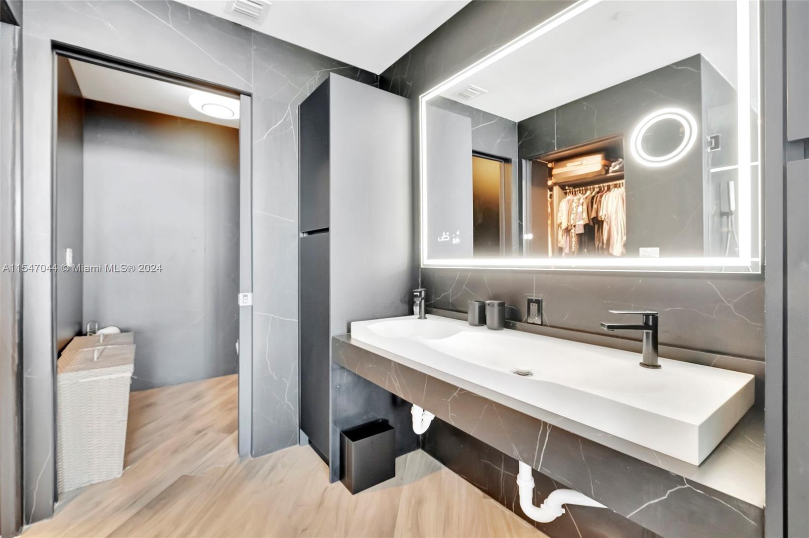 2020 N Bayshore Dr 3408, Miami, Florida 33137, 2 Bedrooms Bedrooms, ,2 BathroomsBathrooms,Residentiallease,For Rent,2020 N Bayshore Dr 3408,A11547044