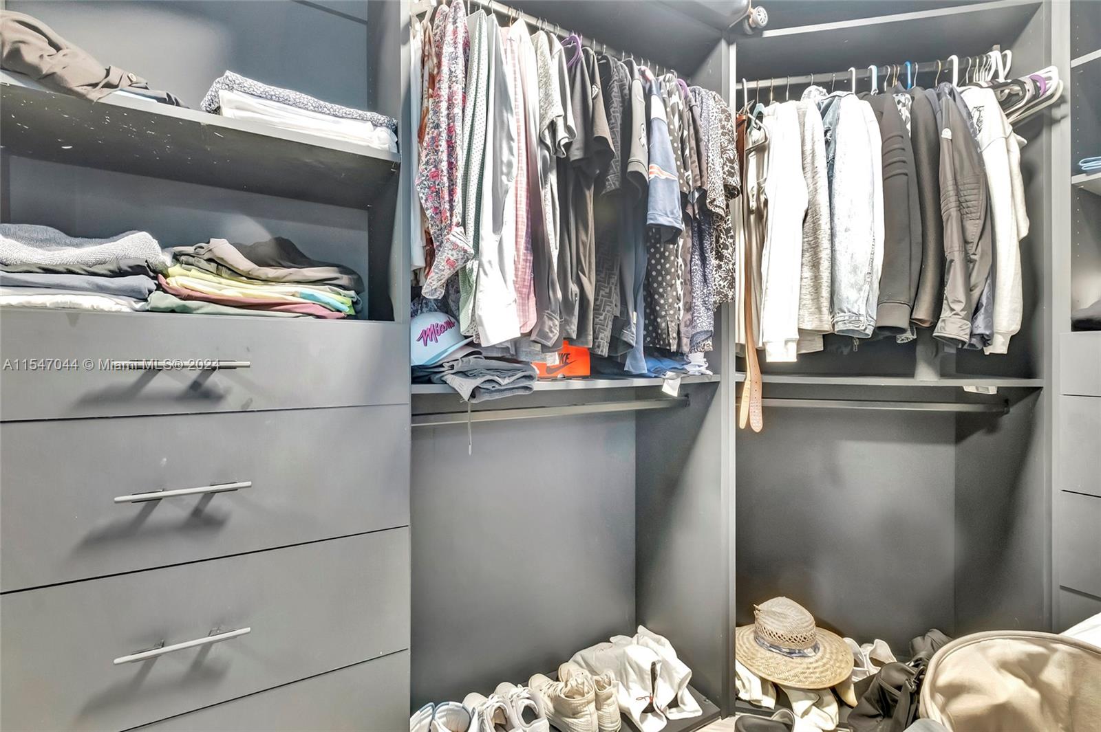 2020 N Bayshore Dr 3408, Miami, Florida 33137, 2 Bedrooms Bedrooms, ,2 BathroomsBathrooms,Residentiallease,For Rent,2020 N Bayshore Dr 3408,A11547044