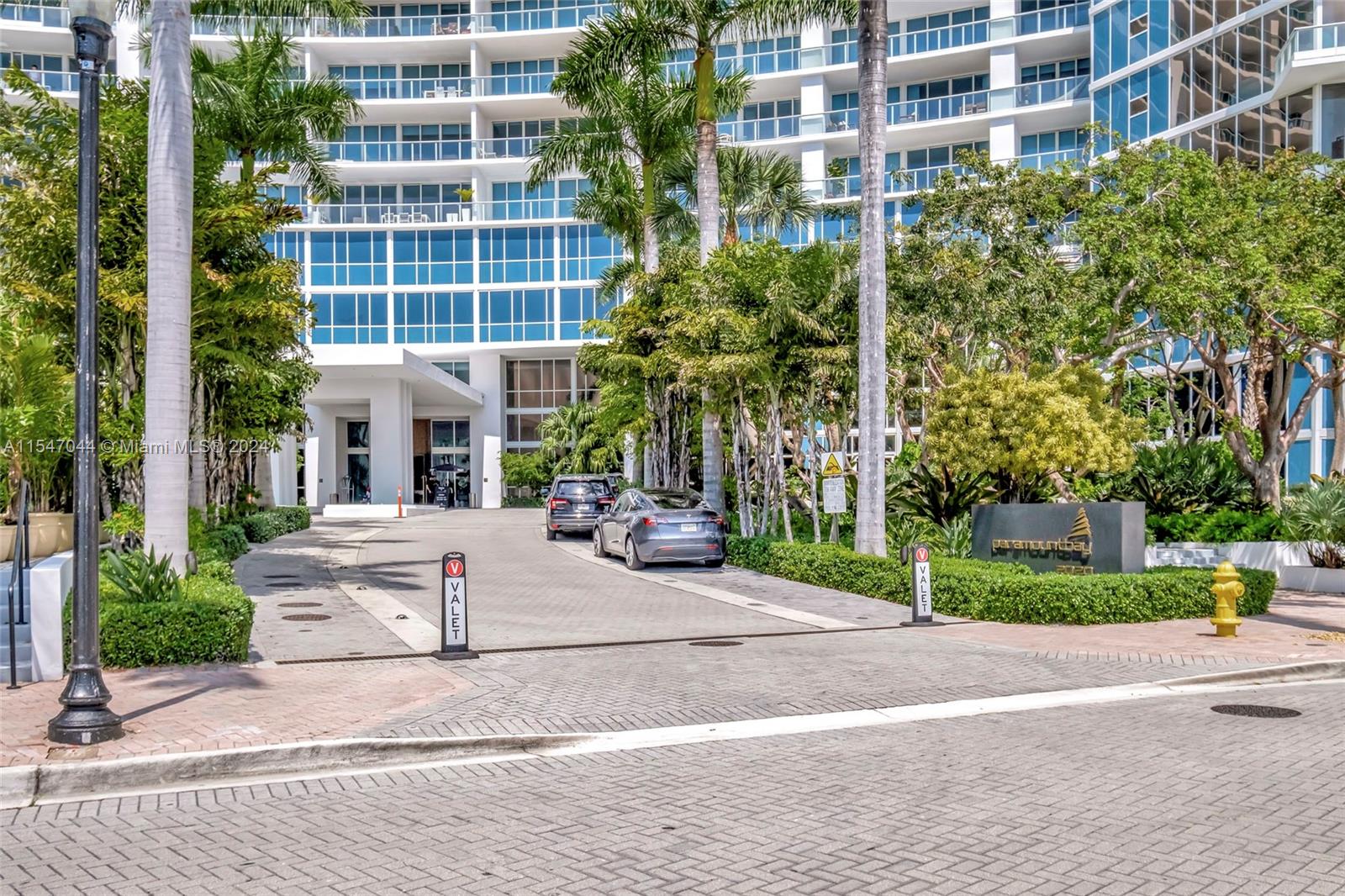 2020 N Bayshore Dr 3408, Miami, Florida 33137, 2 Bedrooms Bedrooms, ,2 BathroomsBathrooms,Residentiallease,For Rent,2020 N Bayshore Dr 3408,A11547044