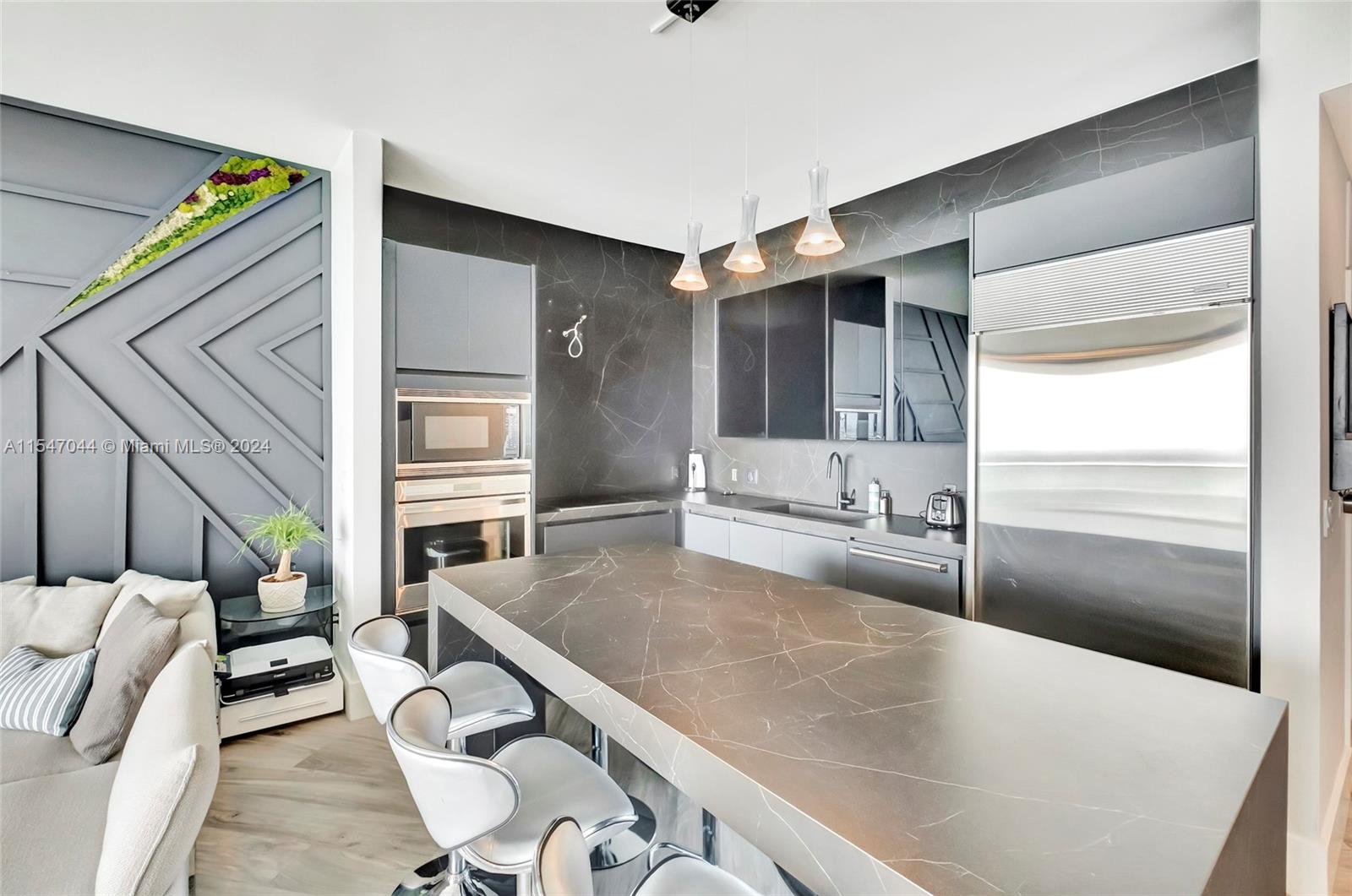 2020 N Bayshore Dr 3408, Miami, Florida 33137, 2 Bedrooms Bedrooms, ,2 BathroomsBathrooms,Residentiallease,For Rent,2020 N Bayshore Dr 3408,A11547044