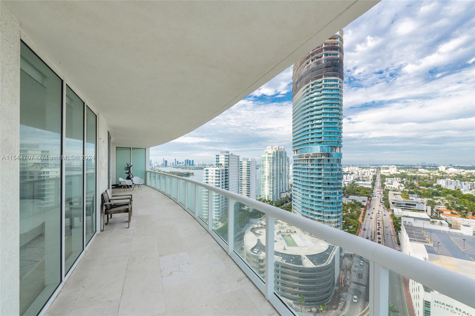 450 Alton Rd 2410, Miami Beach, Florida 33139, 2 Bedrooms Bedrooms, ,2 BathroomsBathrooms,Residential,For Sale,450 Alton Rd 2410,A11544707