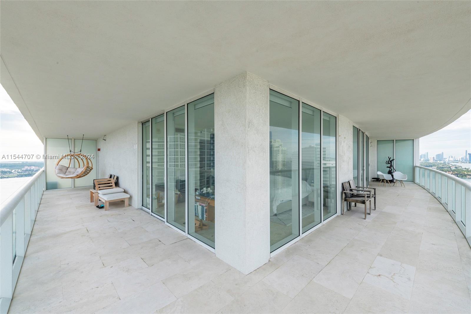 450 Alton Rd 2410, Miami Beach, Florida 33139, 2 Bedrooms Bedrooms, ,2 BathroomsBathrooms,Residential,For Sale,450 Alton Rd 2410,A11544707