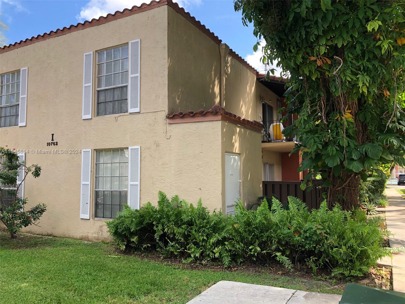 10762 N Kendall Dr I-9, Miami, Florida 33176, 2 Bedrooms Bedrooms, ,2 BathroomsBathrooms,Residentiallease,For Rent,10762 N Kendall Dr I-9,A11545814