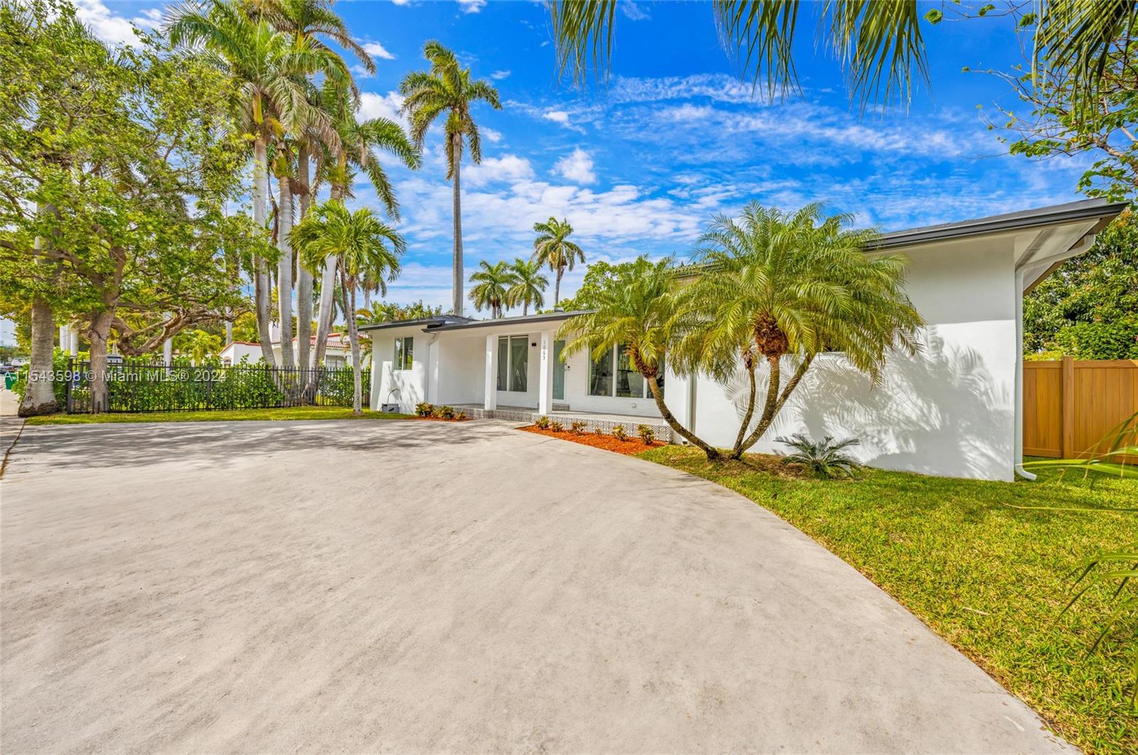 1063 NE 82nd St, Miami, Florida 33138, 4 Bedrooms Bedrooms, ,3 BathroomsBathrooms,Residential,For Sale,1063 NE 82nd St,A11543598