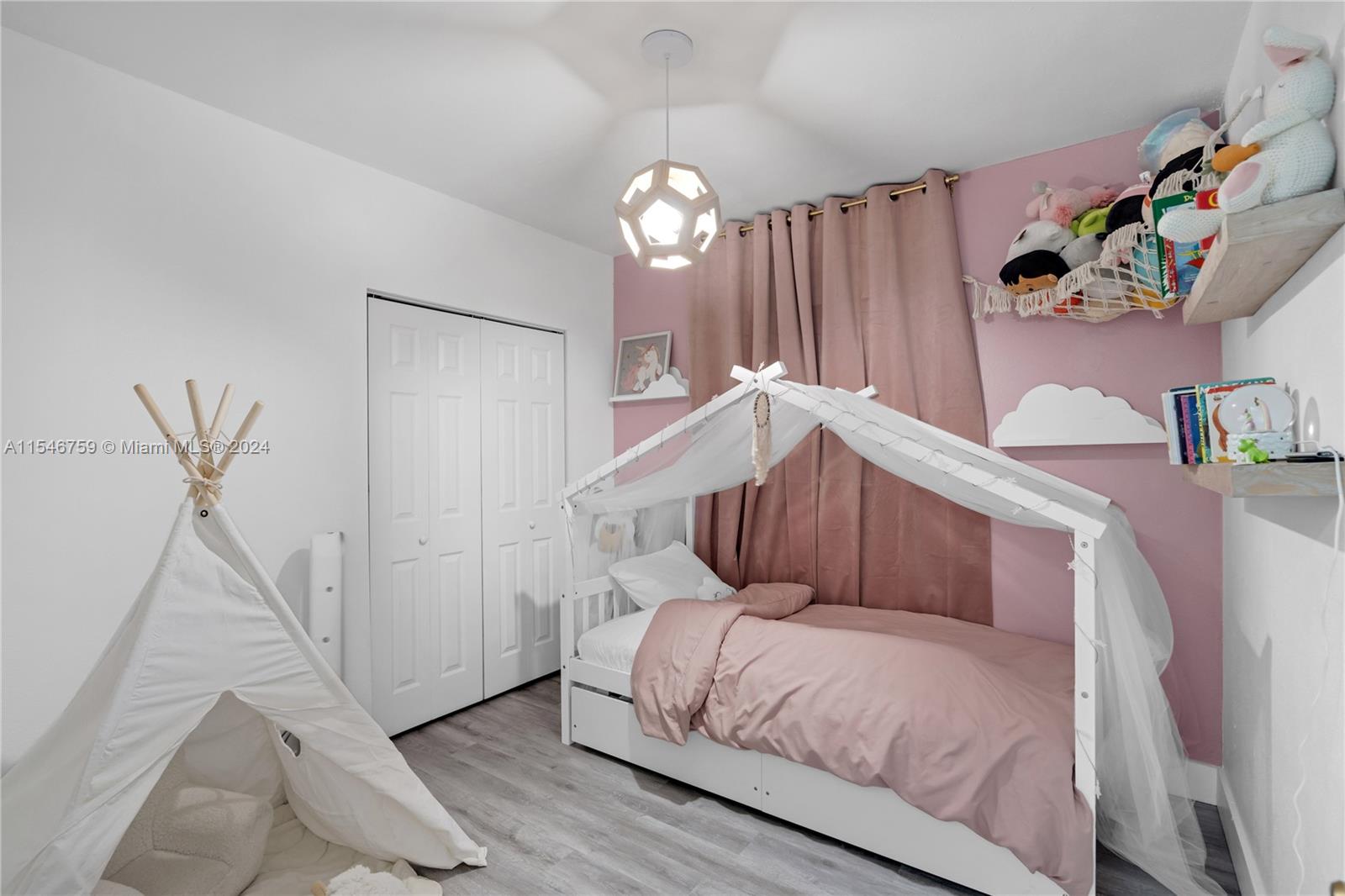 270 NW 104th St, Miami, Florida 33150, 3 Bedrooms Bedrooms, ,1 BathroomBathrooms,Residential,For Sale,270 NW 104th St,A11546759