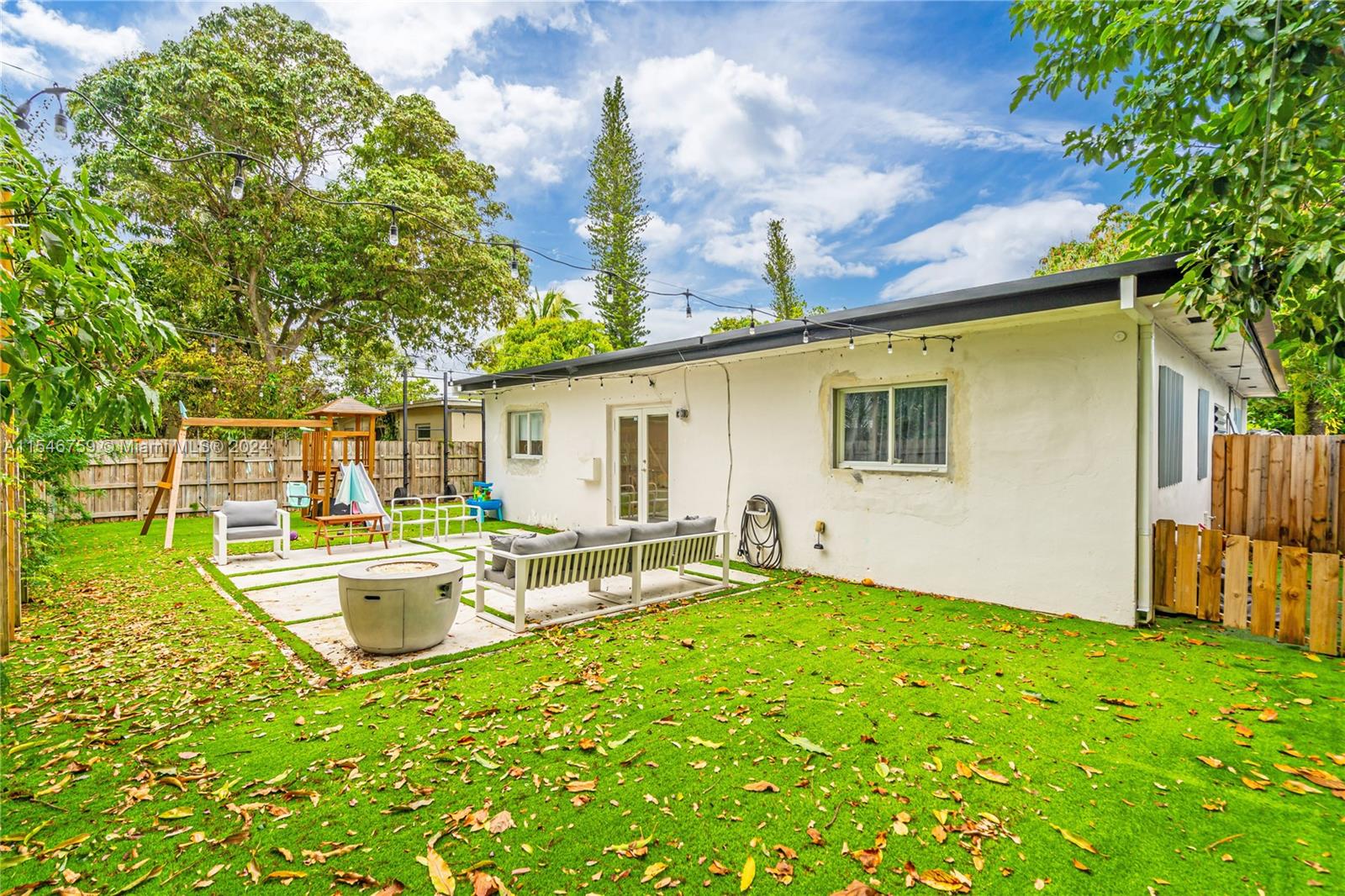 270 NW 104th St, Miami, Florida 33150, 3 Bedrooms Bedrooms, ,1 BathroomBathrooms,Residential,For Sale,270 NW 104th St,A11546759