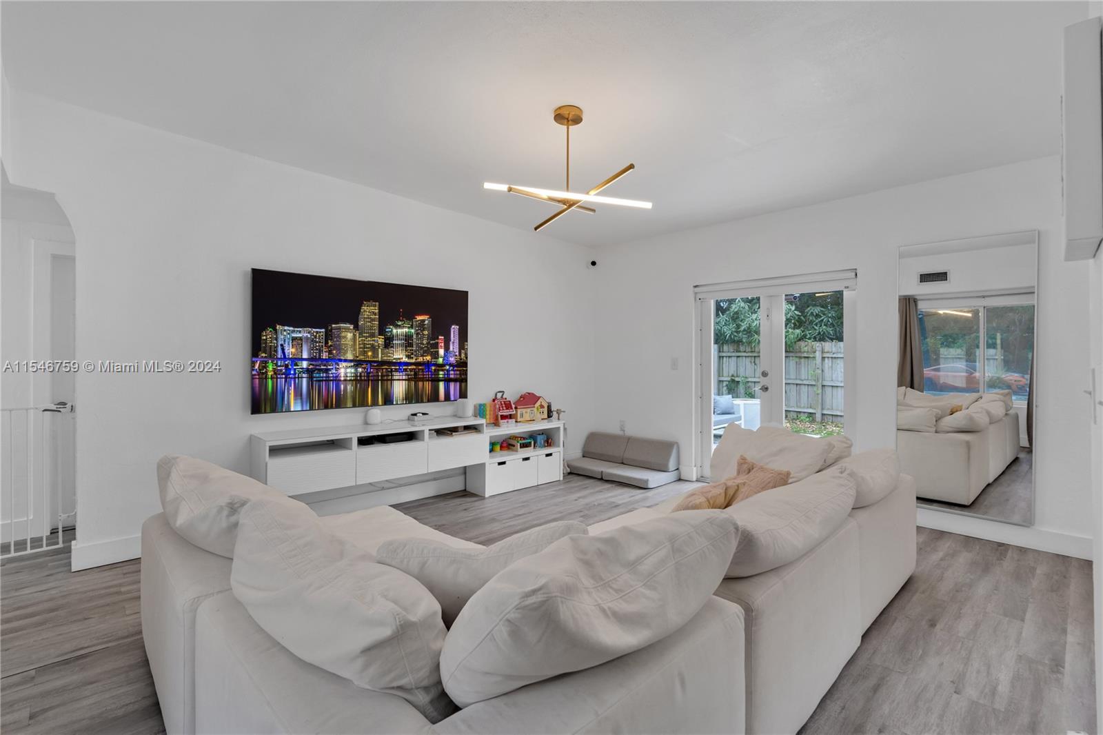 270 NW 104th St, Miami, Florida 33150, 3 Bedrooms Bedrooms, ,1 BathroomBathrooms,Residential,For Sale,270 NW 104th St,A11546759