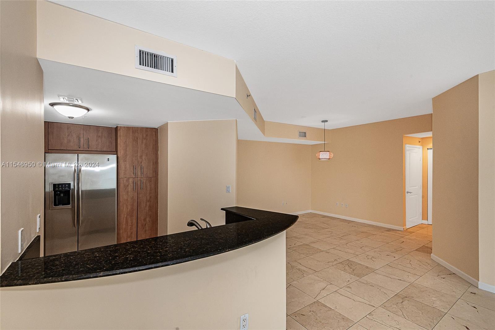 7900 Harbor Island Dr 618, North Bay Village, Florida 33141, 2 Bedrooms Bedrooms, ,2 BathroomsBathrooms,Residentiallease,For Rent,7900 Harbor Island Dr 618,A11546950