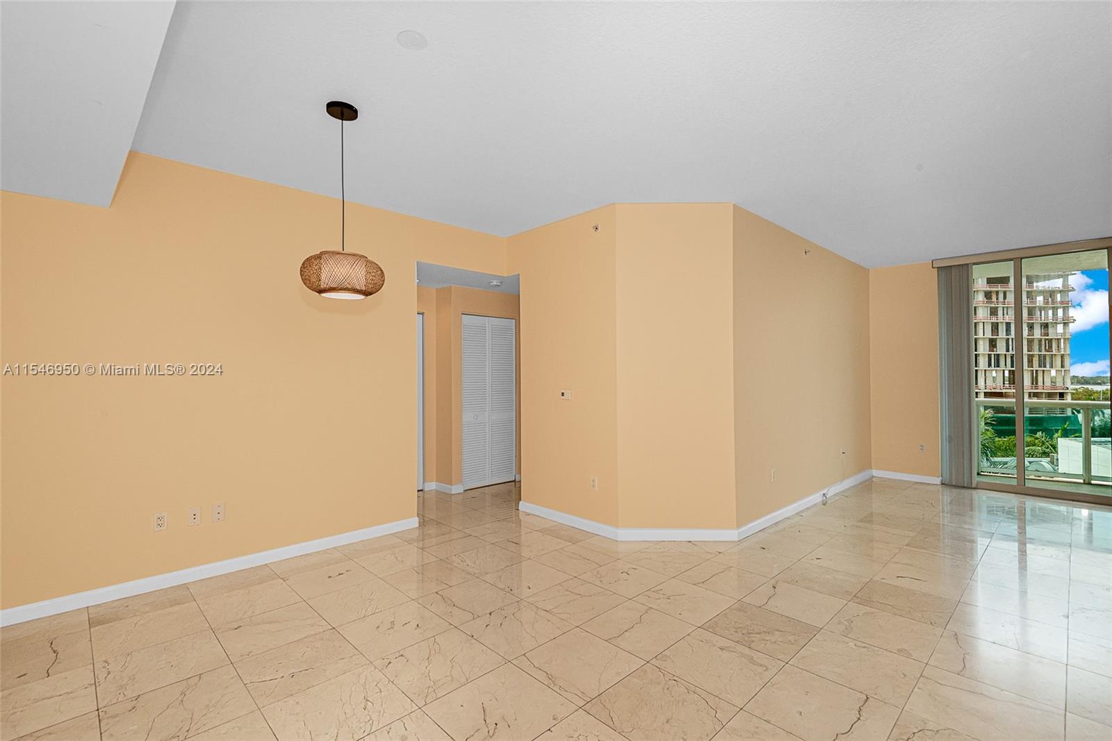 7900 Harbor Island Dr 618, North Bay Village, Florida 33141, 2 Bedrooms Bedrooms, ,2 BathroomsBathrooms,Residentiallease,For Rent,7900 Harbor Island Dr 618,A11546950