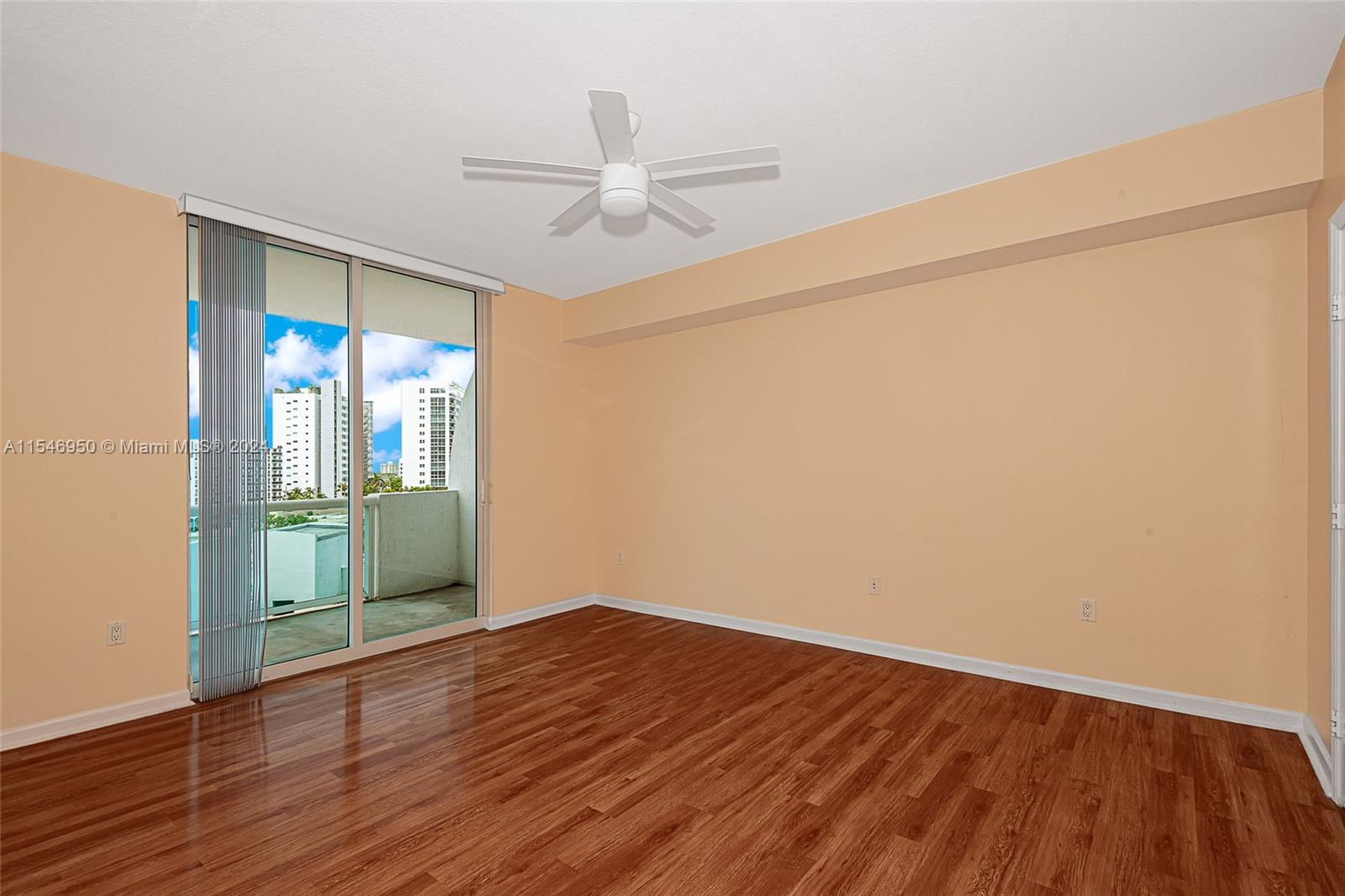 7900 Harbor Island Dr 618, North Bay Village, Florida 33141, 2 Bedrooms Bedrooms, ,2 BathroomsBathrooms,Residentiallease,For Rent,7900 Harbor Island Dr 618,A11546950