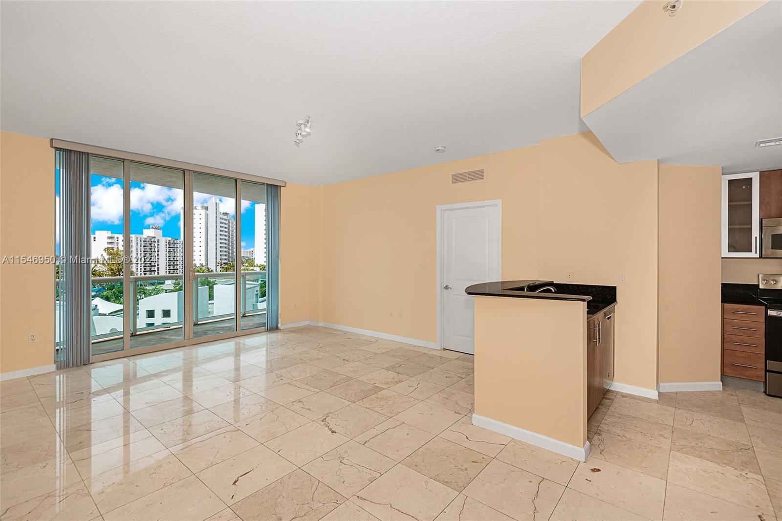 7900 Harbor Island Dr 618, North Bay Village, Florida 33141, 2 Bedrooms Bedrooms, ,2 BathroomsBathrooms,Residentiallease,For Rent,7900 Harbor Island Dr 618,A11546950