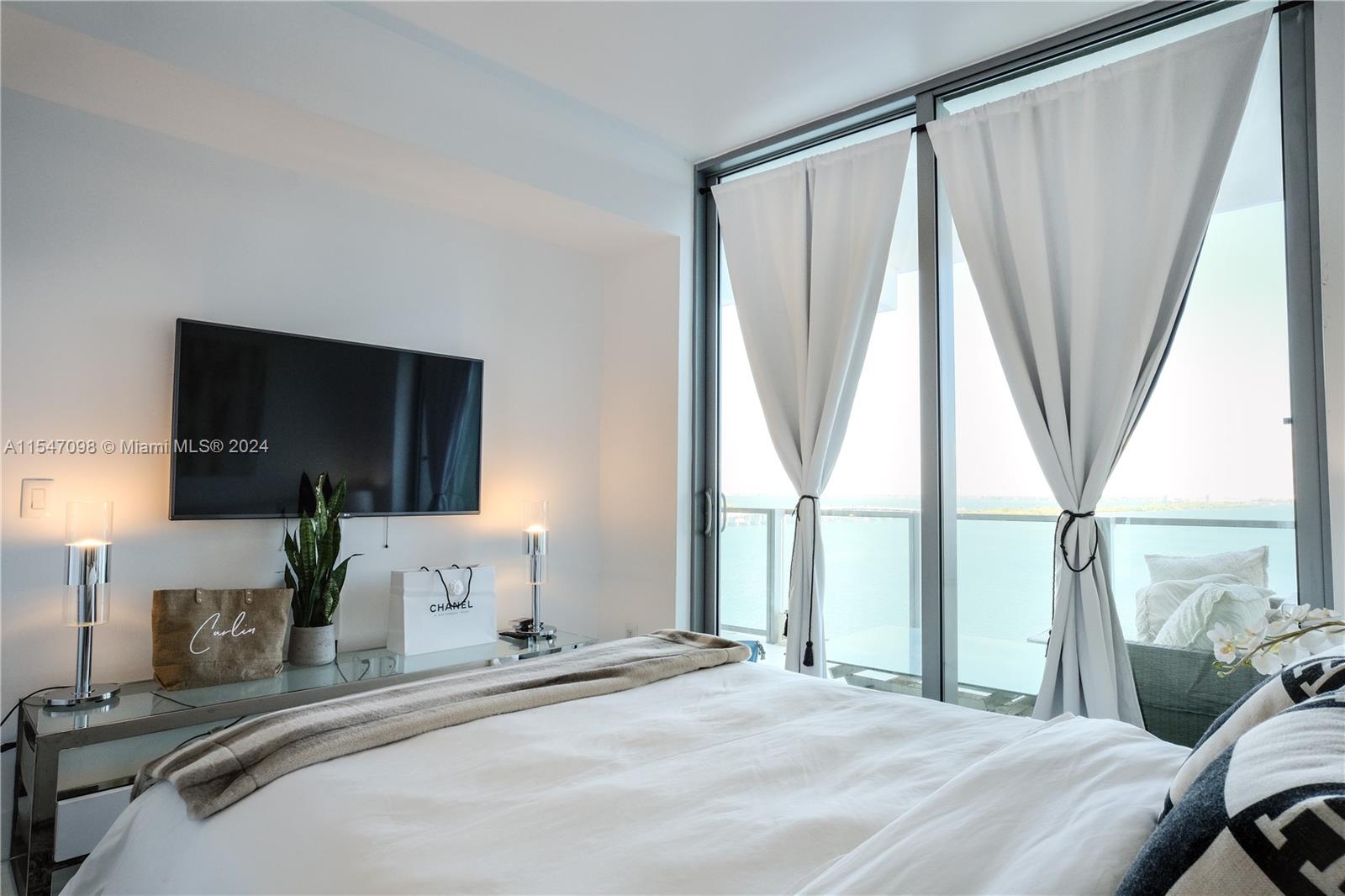 2900 NE 7th Ave 1203, Miami, Florida 33137, 2 Bedrooms Bedrooms, ,3 BathroomsBathrooms,Residentiallease,For Rent,2900 NE 7th Ave 1203,A11547098