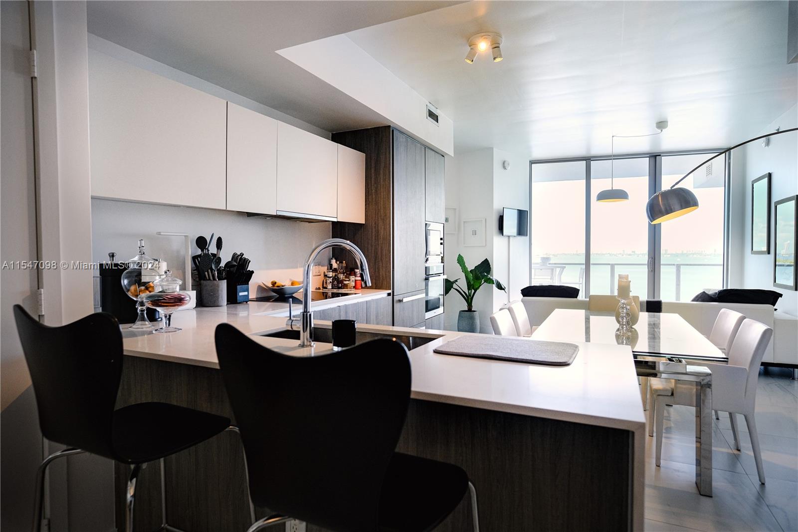 2900 NE 7th Ave 1203, Miami, Florida 33137, 2 Bedrooms Bedrooms, ,3 BathroomsBathrooms,Residentiallease,For Rent,2900 NE 7th Ave 1203,A11547098