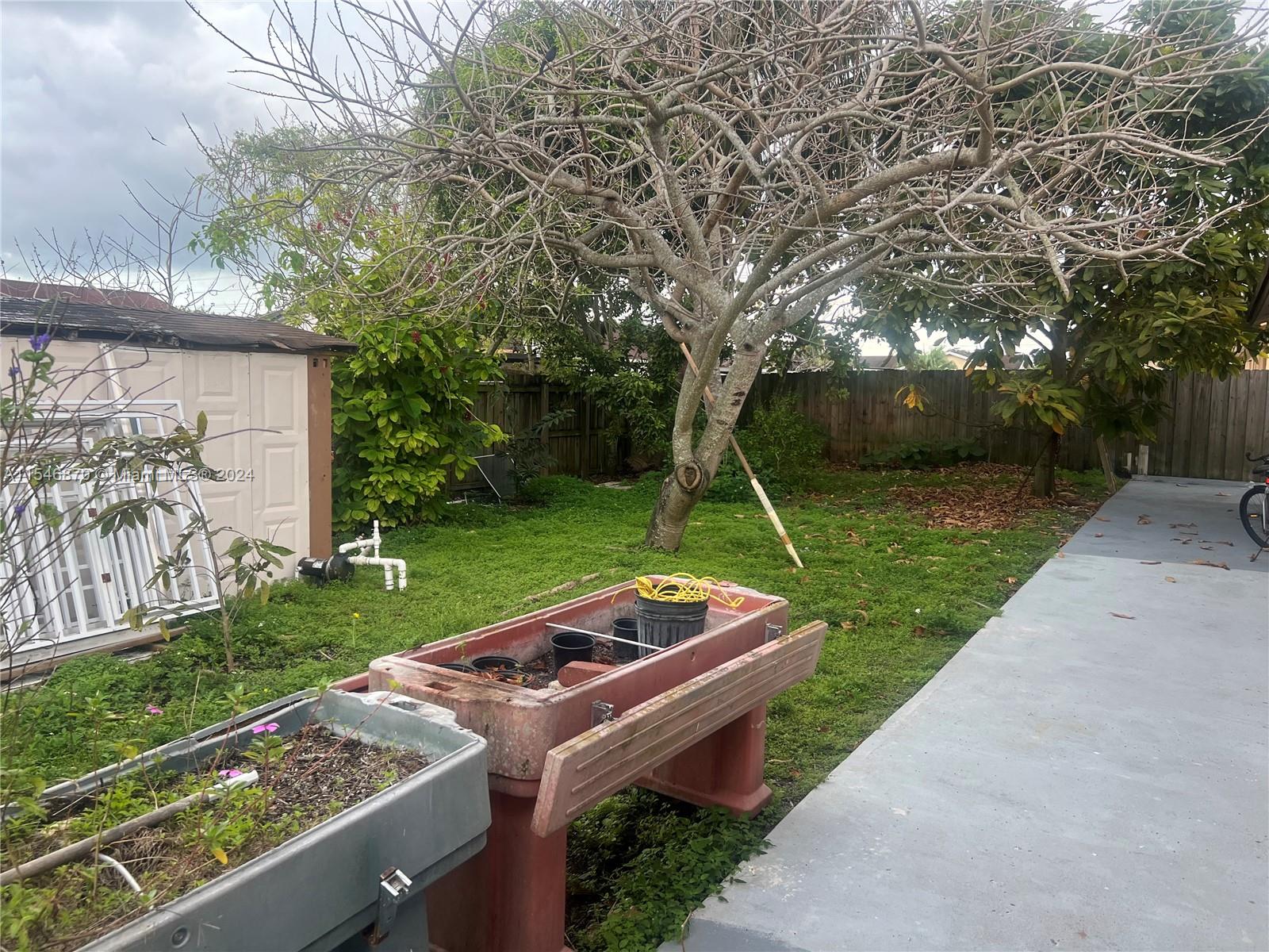 25935 SW 123rd Ave, Homestead, Florida 33032, 4 Bedrooms Bedrooms, ,3 BathroomsBathrooms,Residential,For Sale,25935 SW 123rd Ave,A11546870