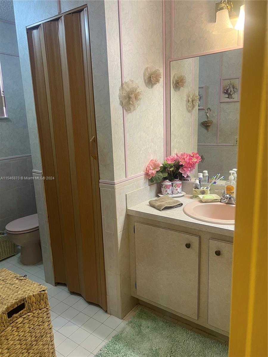 25935 SW 123rd Ave, Homestead, Florida 33032, 4 Bedrooms Bedrooms, ,3 BathroomsBathrooms,Residential,For Sale,25935 SW 123rd Ave,A11546870