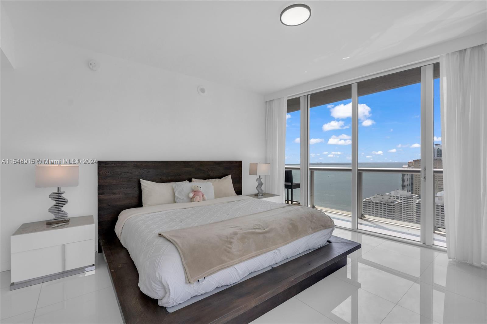 495 Brickell Ave 3511, Miami, Florida 33131, 2 Bedrooms Bedrooms, ,2 BathroomsBathrooms,Residentiallease,For Rent,495 Brickell Ave 3511,A11546915