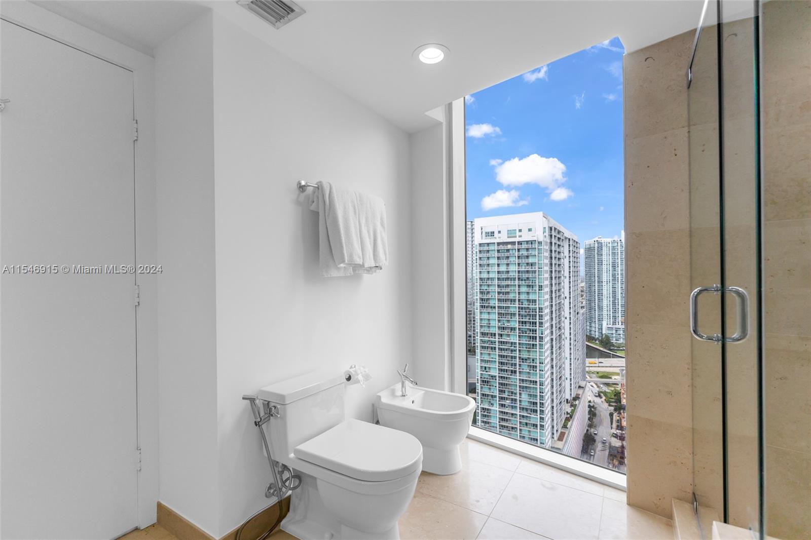 495 Brickell Ave 3511, Miami, Florida 33131, 2 Bedrooms Bedrooms, ,2 BathroomsBathrooms,Residentiallease,For Rent,495 Brickell Ave 3511,A11546915