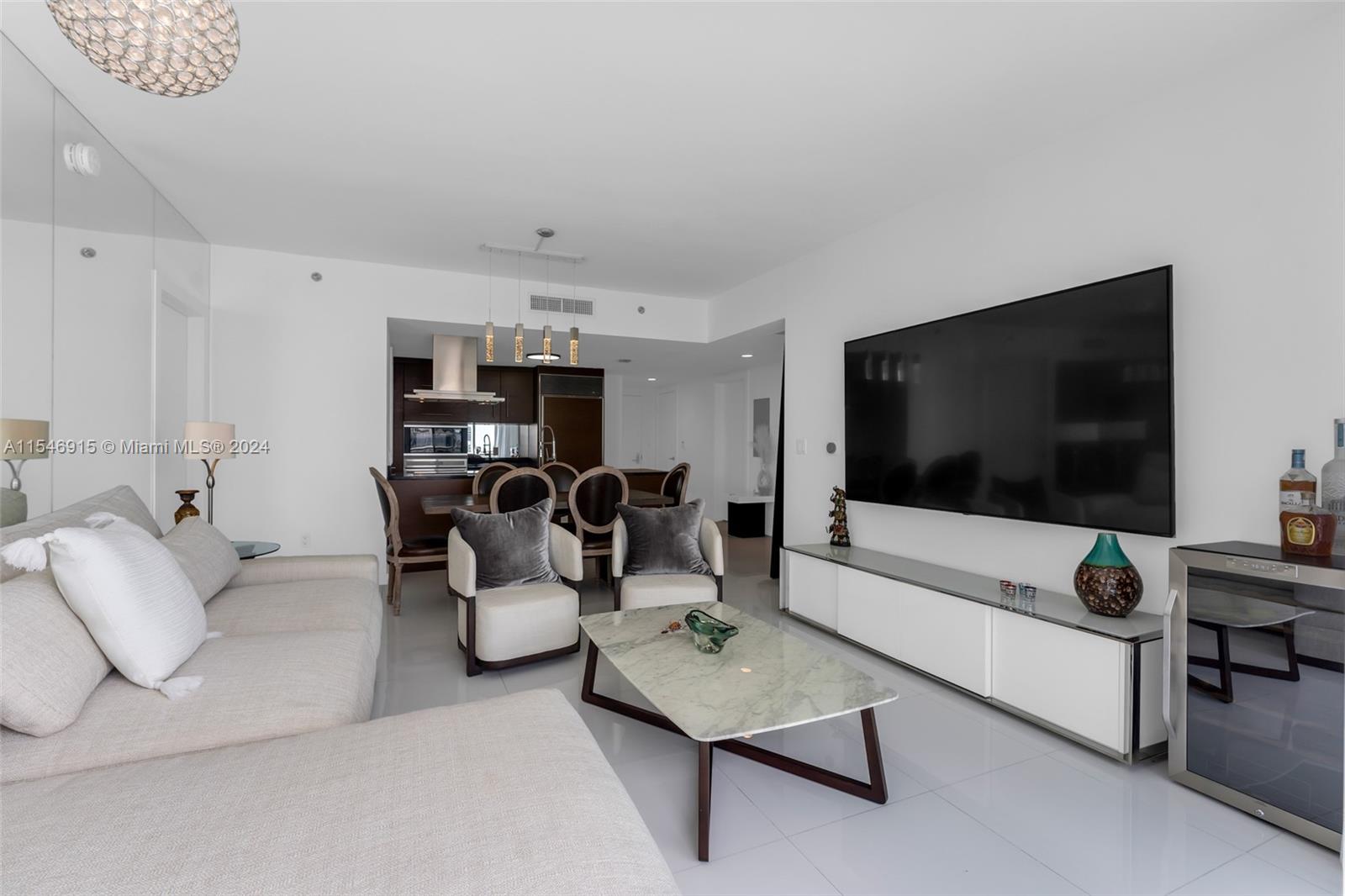 495 Brickell Ave 3511, Miami, Florida 33131, 2 Bedrooms Bedrooms, ,2 BathroomsBathrooms,Residentiallease,For Rent,495 Brickell Ave 3511,A11546915