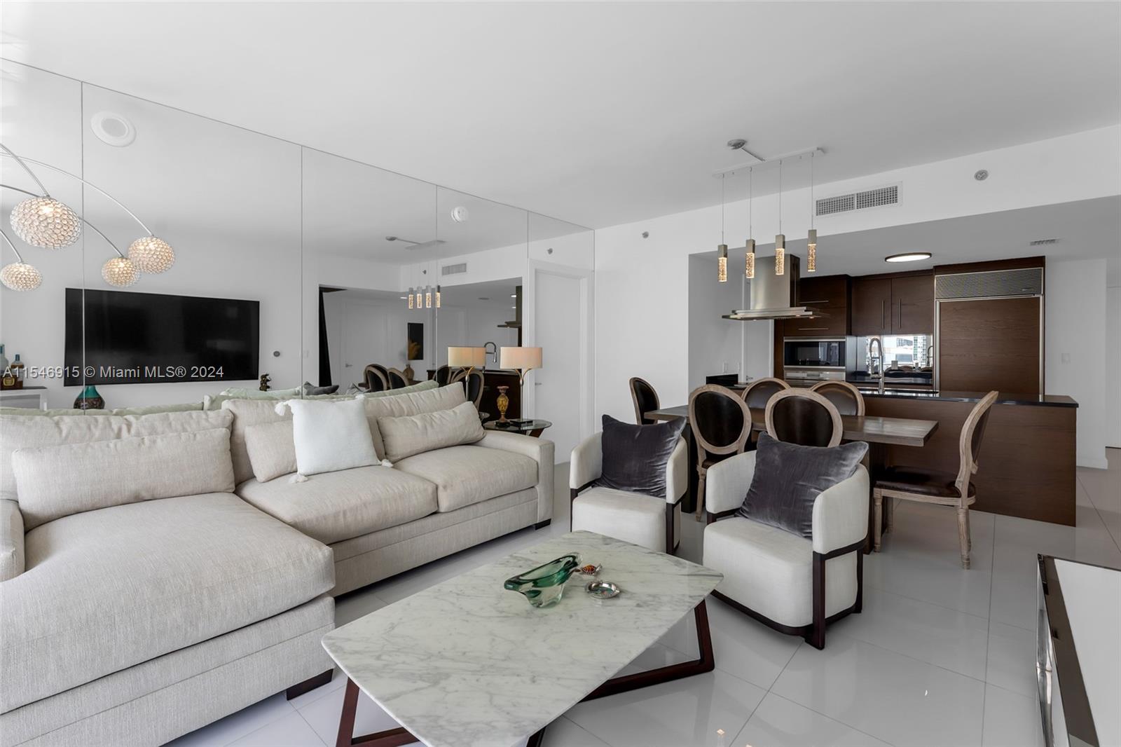 495 Brickell Ave 3511, Miami, Florida 33131, 2 Bedrooms Bedrooms, ,2 BathroomsBathrooms,Residentiallease,For Rent,495 Brickell Ave 3511,A11546915