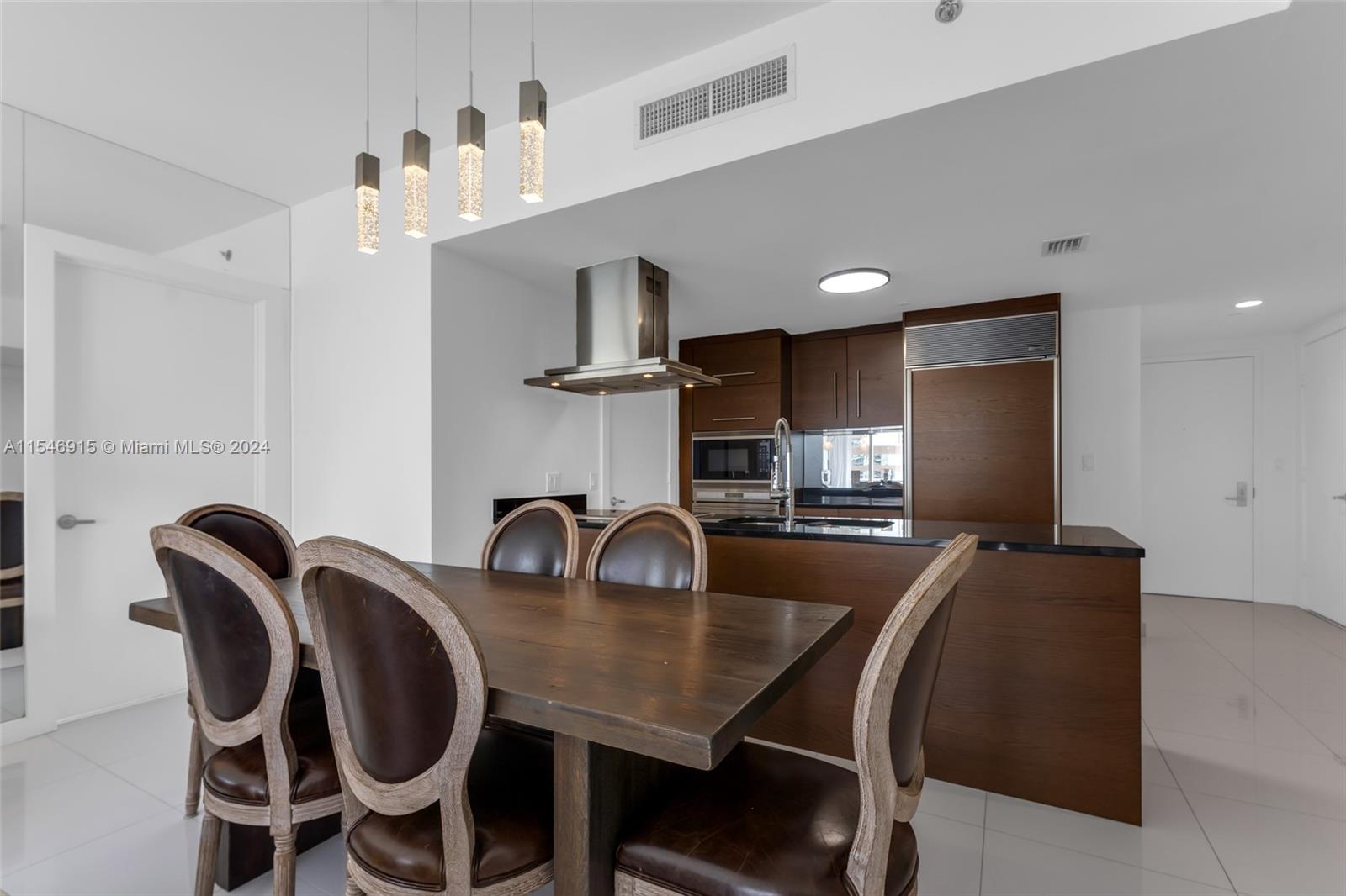 495 Brickell Ave 3511, Miami, Florida 33131, 2 Bedrooms Bedrooms, ,2 BathroomsBathrooms,Residentiallease,For Rent,495 Brickell Ave 3511,A11546915
