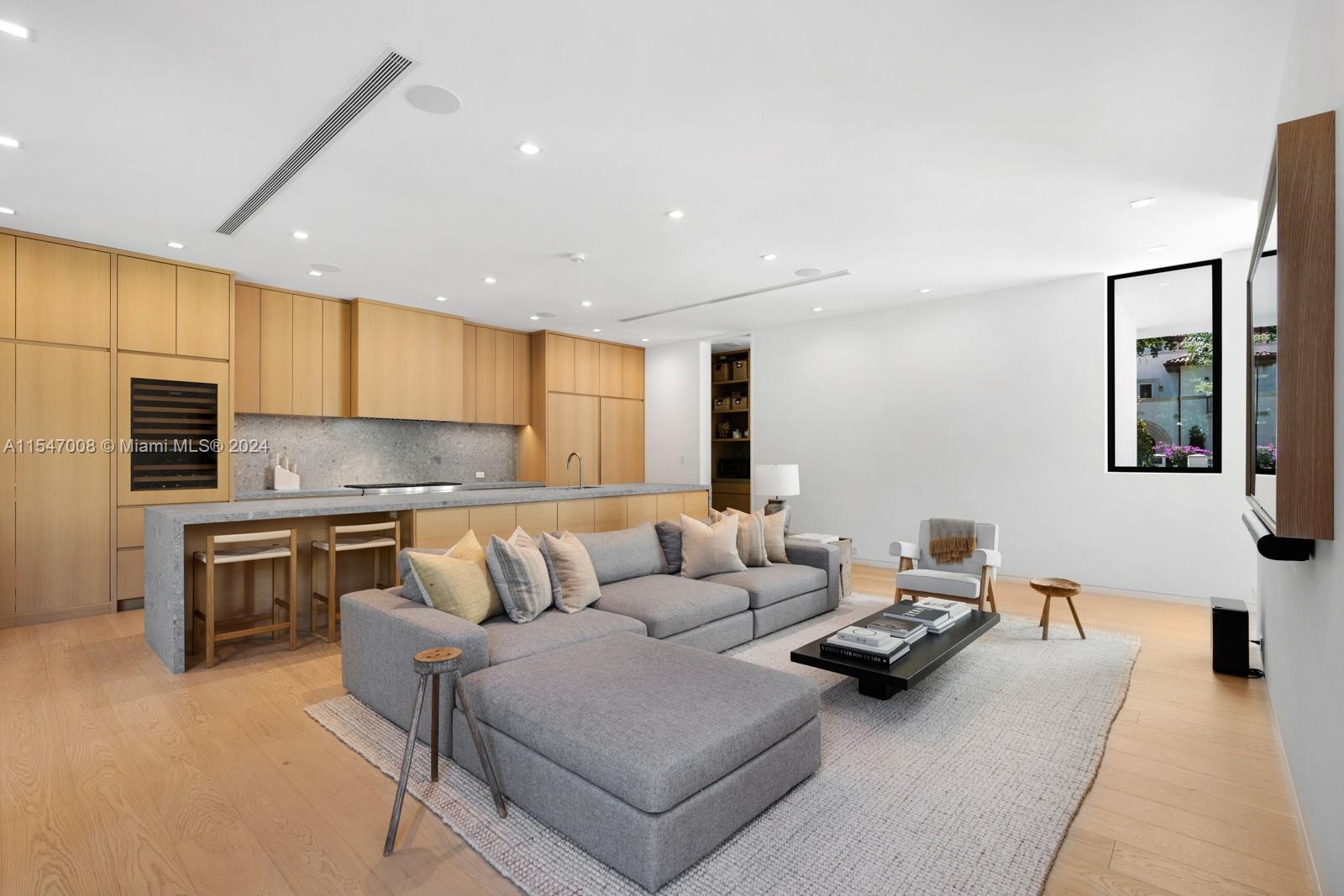 521 Santurce Ave, Coral Gables, FL, 33143 United States, 6 Bedrooms Bedrooms, ,6 BathroomsBathrooms,Residential,For Sale,Santurce Ave,A11547008