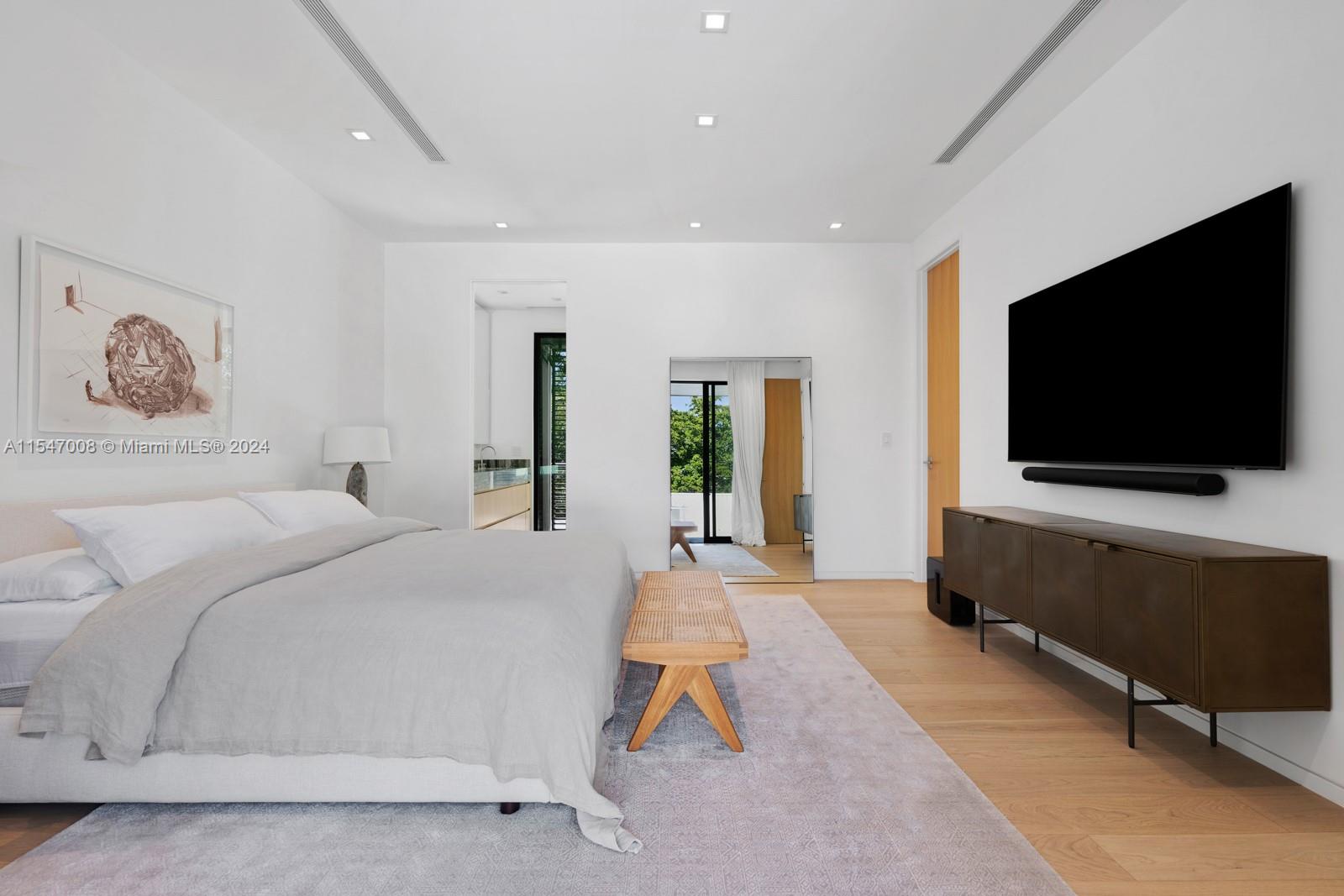 521 Santurce Ave, Coral Gables, FL, 33143 United States, 6 Bedrooms Bedrooms, ,6 BathroomsBathrooms,Residential,For Sale,Santurce Ave,A11547008