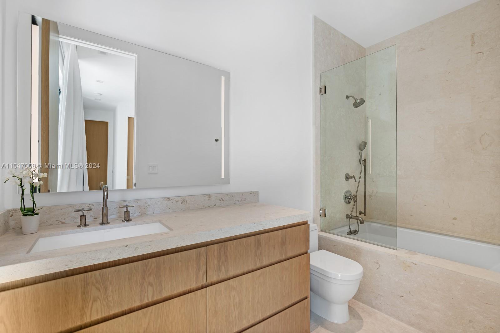 521 Santurce Ave, Coral Gables, FL, 33143 United States, 6 Bedrooms Bedrooms, ,6 BathroomsBathrooms,Residential,For Sale,Santurce Ave,A11547008