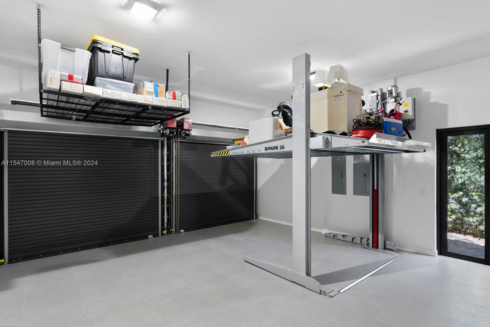 521 Santurce Ave, Coral Gables, FL, 33143 United States, 6 Bedrooms Bedrooms, ,6 BathroomsBathrooms,Residential,For Sale,Santurce Ave,A11547008