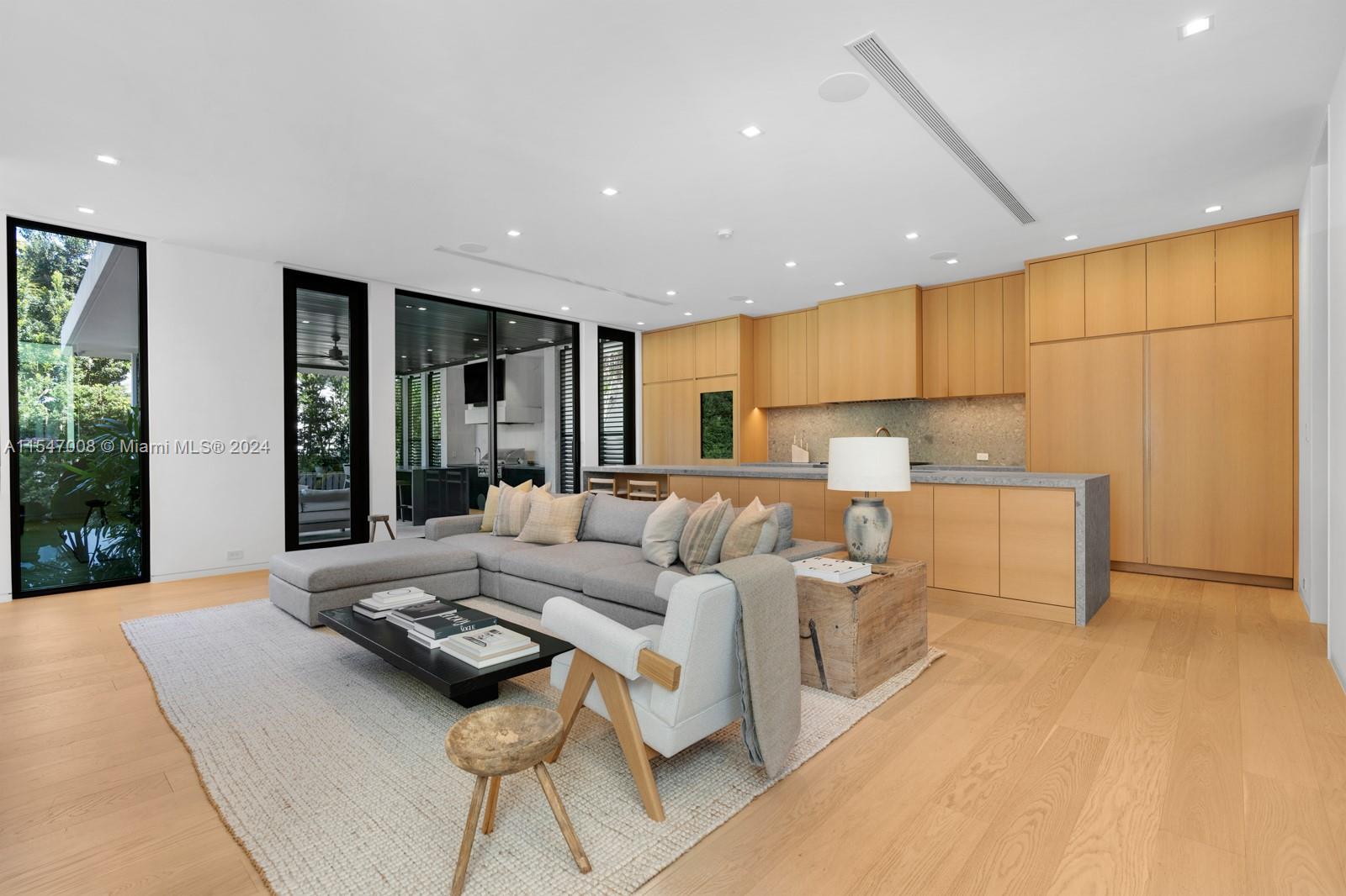 521 Santurce Ave, Coral Gables, FL, 33143 United States, 6 Bedrooms Bedrooms, ,6 BathroomsBathrooms,Residential,For Sale,Santurce Ave,A11547008