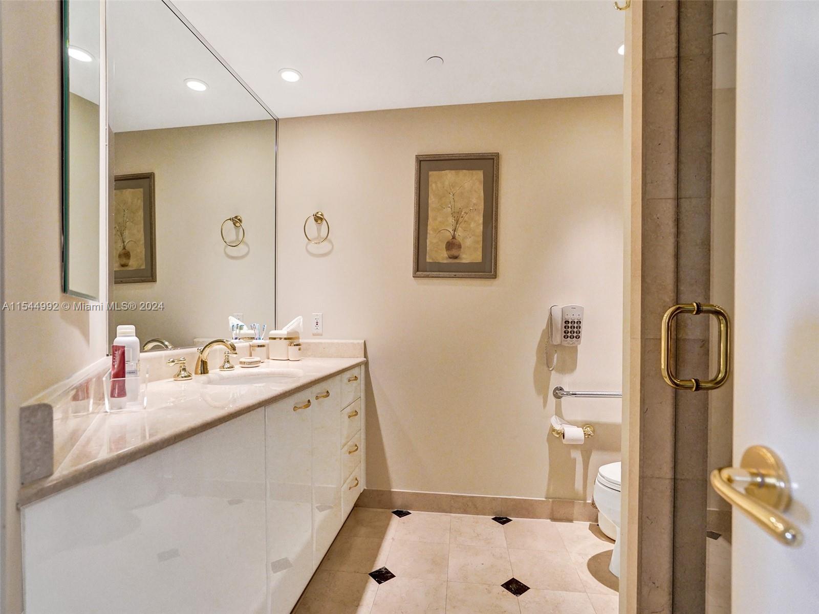 19955 NE 38th Ct 901, Aventura, Florida 33180, 2 Bedrooms Bedrooms, ,3 BathroomsBathrooms,Residential,For Sale,19955 NE 38th Ct 901,A11544992