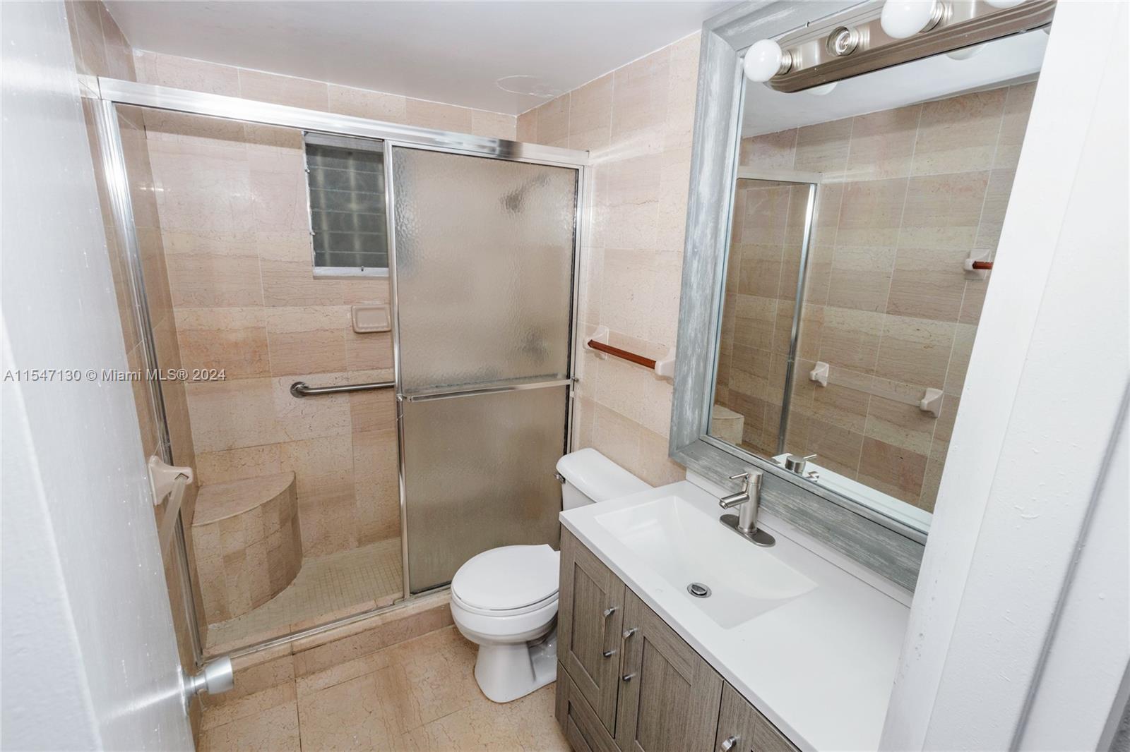 4747 Collins Ave PH04, Miami Beach, Florida 33140, ,1 BathroomBathrooms,Residentiallease,For Rent,4747 Collins Ave PH04,A11547130