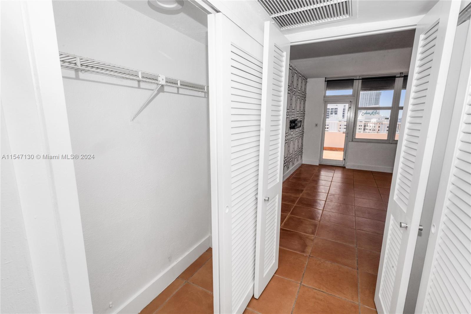 4747 Collins Ave PH04, Miami Beach, Florida 33140, ,1 BathroomBathrooms,Residentiallease,For Rent,4747 Collins Ave PH04,A11547130