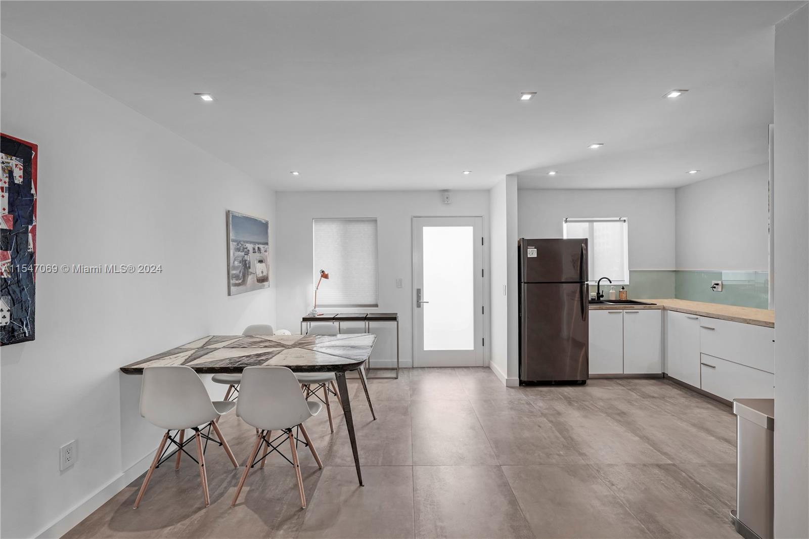 1519 Drexel Ave 403, Miami Beach, Florida 33139, 1 Bedroom Bedrooms, ,1 BathroomBathrooms,Residential,For Sale,1519 Drexel Ave 403,A11547069