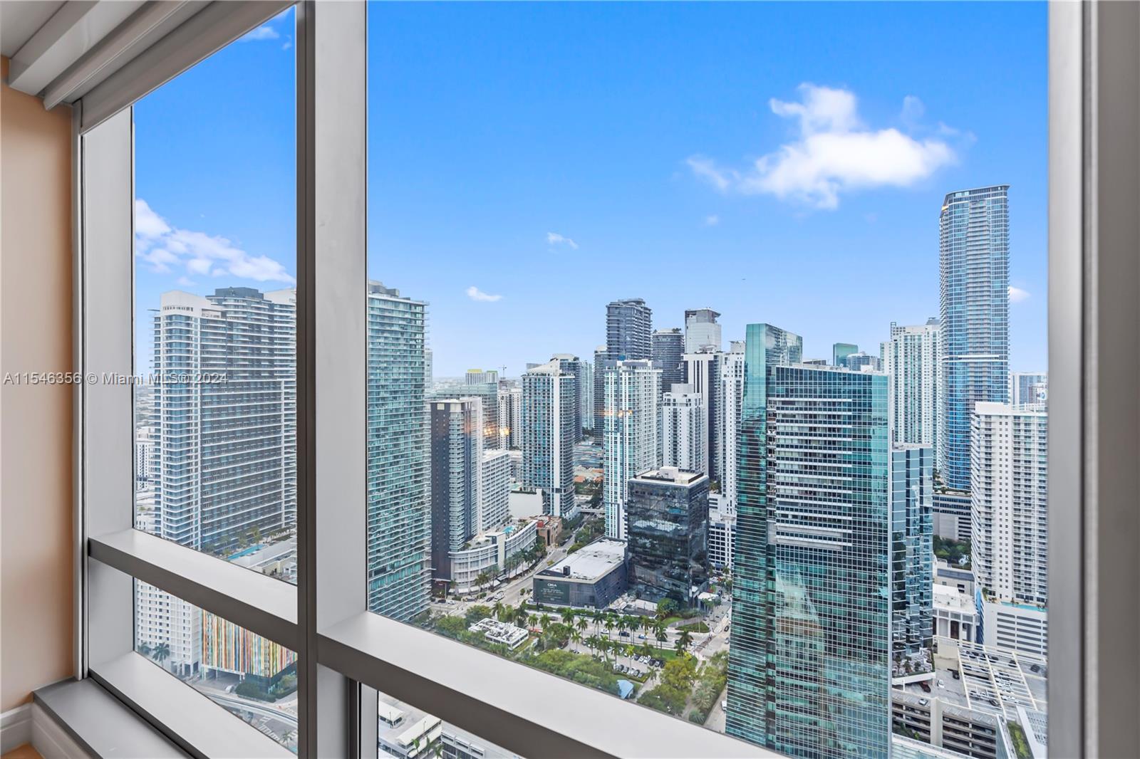 1425 Brickell Ave 44D, Miami, Florida 33131, 1 Bedroom Bedrooms, ,2 BathroomsBathrooms,Residentiallease,For Rent,1425 Brickell Ave 44D,A11546356