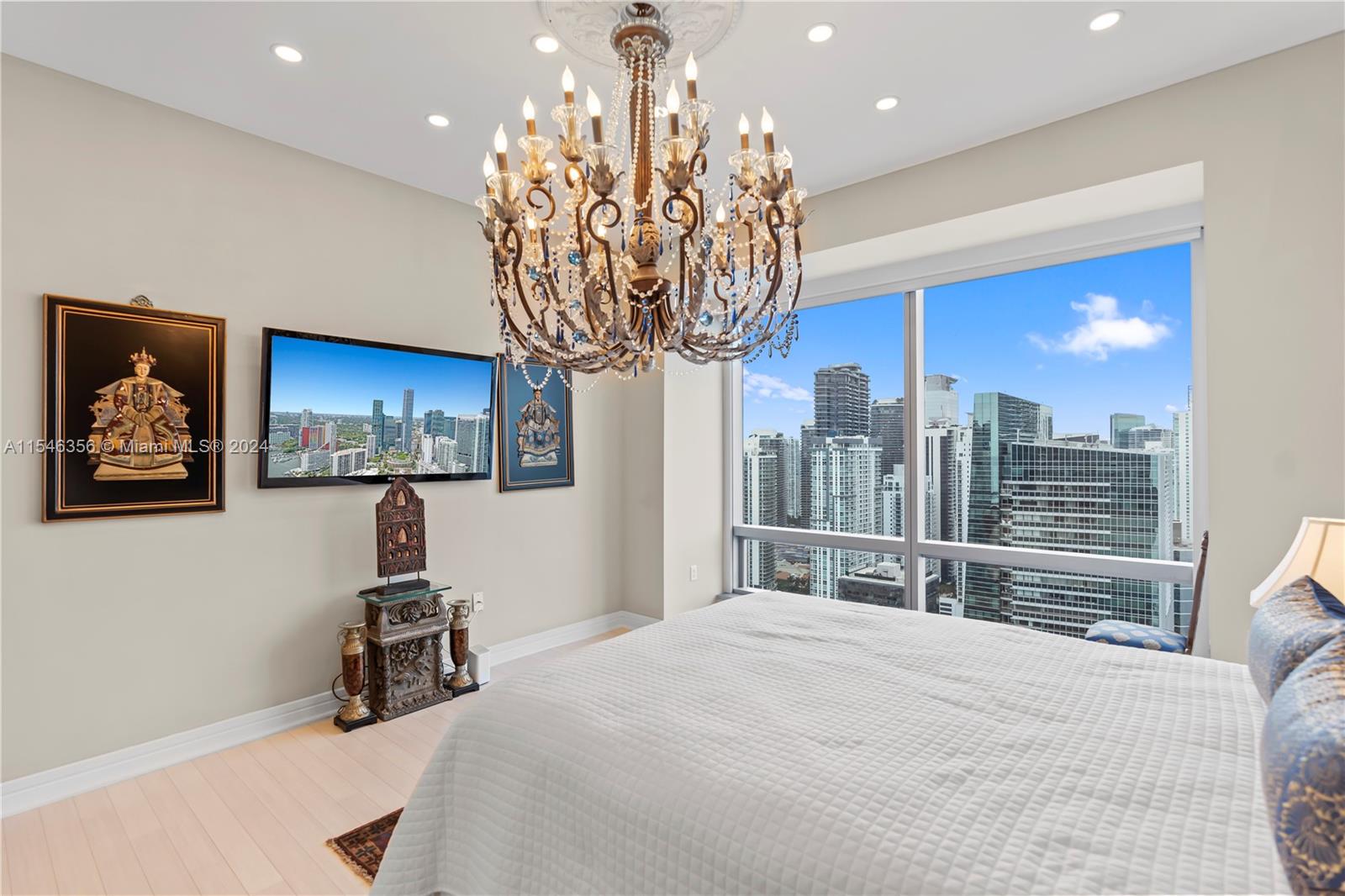 1425 Brickell Ave 44D, Miami, Florida 33131, 1 Bedroom Bedrooms, ,2 BathroomsBathrooms,Residentiallease,For Rent,1425 Brickell Ave 44D,A11546356