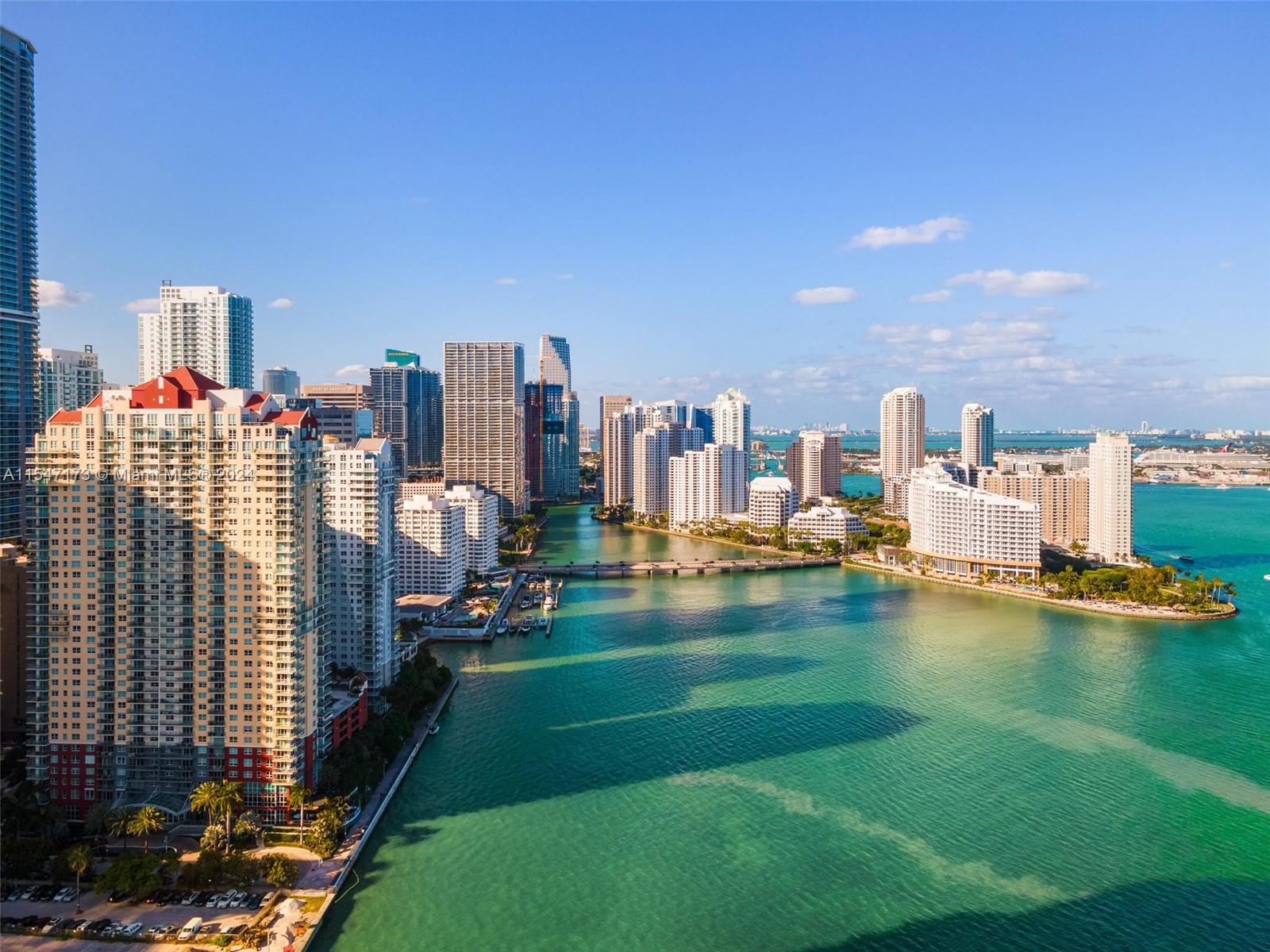 1155 Brickell Bay Dr 2204, Miami, Florida 33131, 3 Bedrooms Bedrooms, ,2 BathroomsBathrooms,Residentiallease,For Rent,1155 Brickell Bay Dr 2204,A11547173