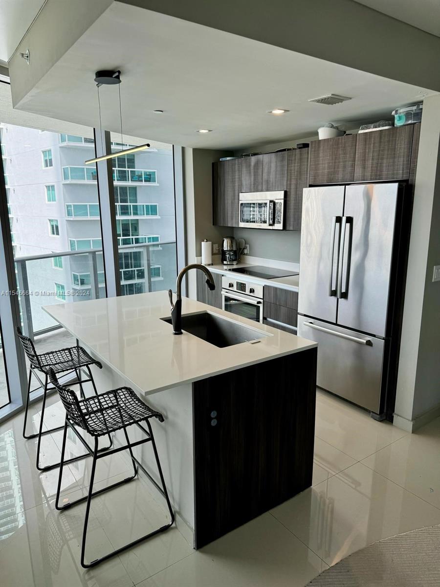 488 NE 18th St 1901, Miami, Florida 33132, 2 Bedrooms Bedrooms, ,2 BathroomsBathrooms,Residentiallease,For Rent,488 NE 18th St 1901,A11546664