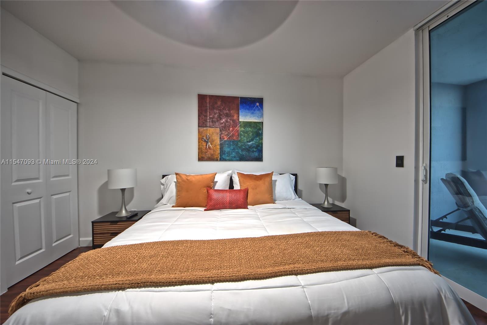 170 SE 14th St 2303, Miami, Florida 33131, 1 Bedroom Bedrooms, ,1 BathroomBathrooms,Residentiallease,For Rent,170 SE 14th St 2303,A11547093