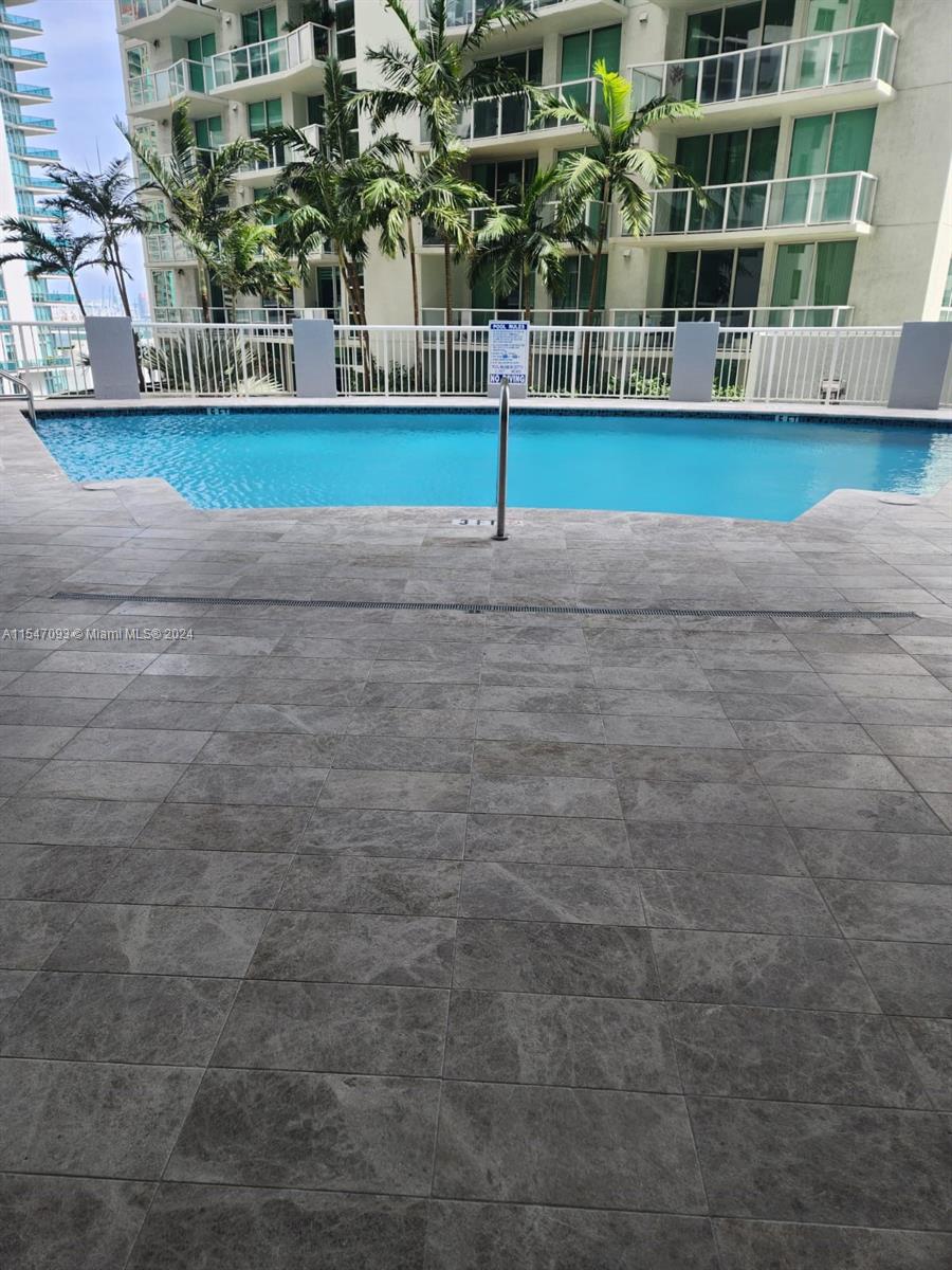 170 SE 14th St 2303, Miami, Florida 33131, 1 Bedroom Bedrooms, ,1 BathroomBathrooms,Residentiallease,For Rent,170 SE 14th St 2303,A11547093