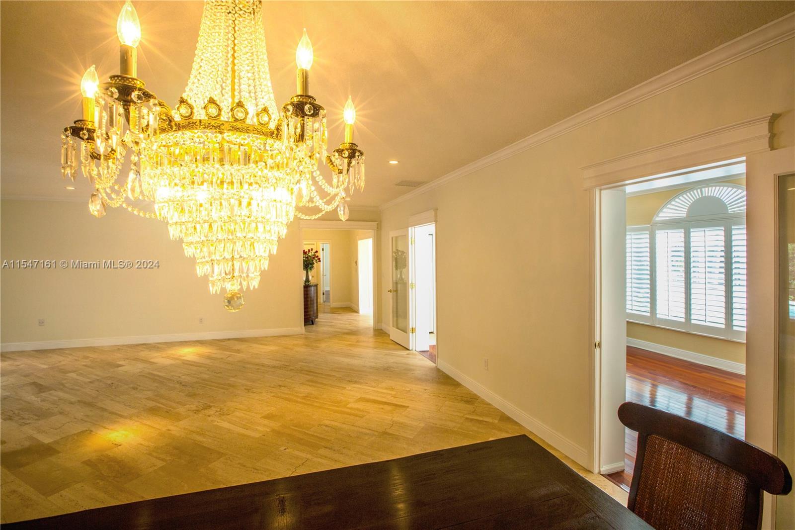 125 W Sunrise Ave, Coral Gables, Florida 33133, 4 Bedrooms Bedrooms, ,3 BathroomsBathrooms,Residentiallease,For Rent,125 W Sunrise Ave,A11547161