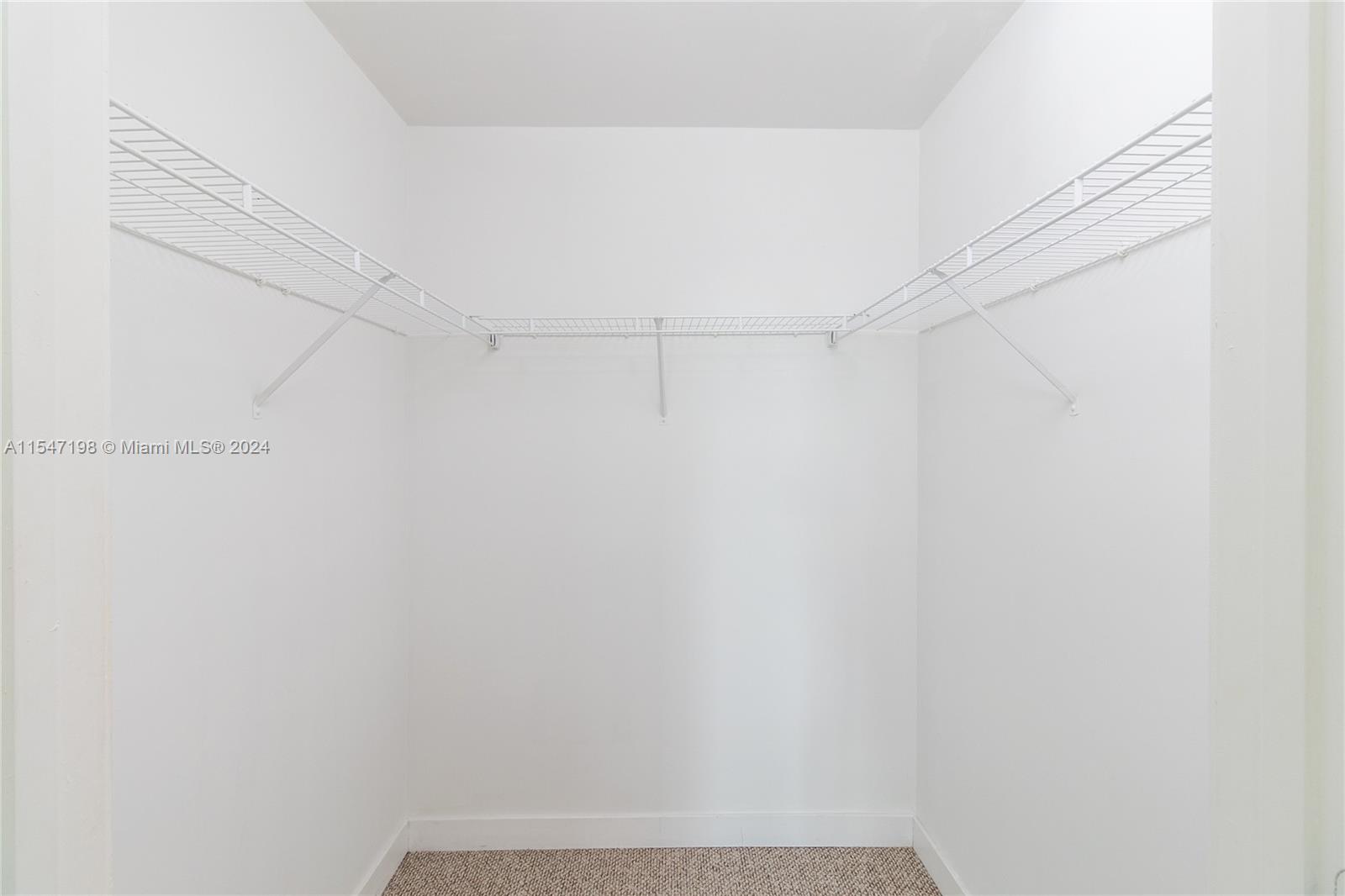 1111 SW 1st Ave 2423-N, Miami, Florida 33130, 2 Bedrooms Bedrooms, ,2 BathroomsBathrooms,Residentiallease,For Rent,1111 SW 1st Ave 2423-N,A11547198