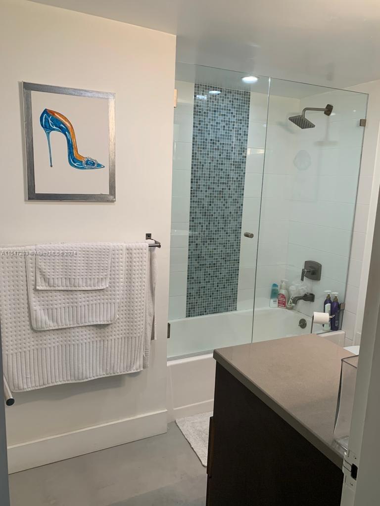 1000 West Ave 507, Miami Beach, Florida 33139, 1 Bedroom Bedrooms, ,1 BathroomBathrooms,Residentiallease,For Rent,1000 West Ave 507,A11547203