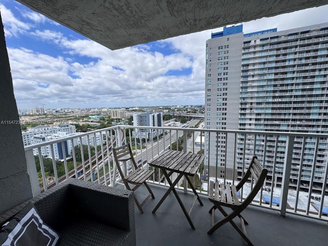 850 N Miami Ave W-2108, Miami, Florida 33132, 2 Bedrooms Bedrooms, ,2 BathroomsBathrooms,Residential,For Sale,850 N Miami Ave W-2108,A11547237