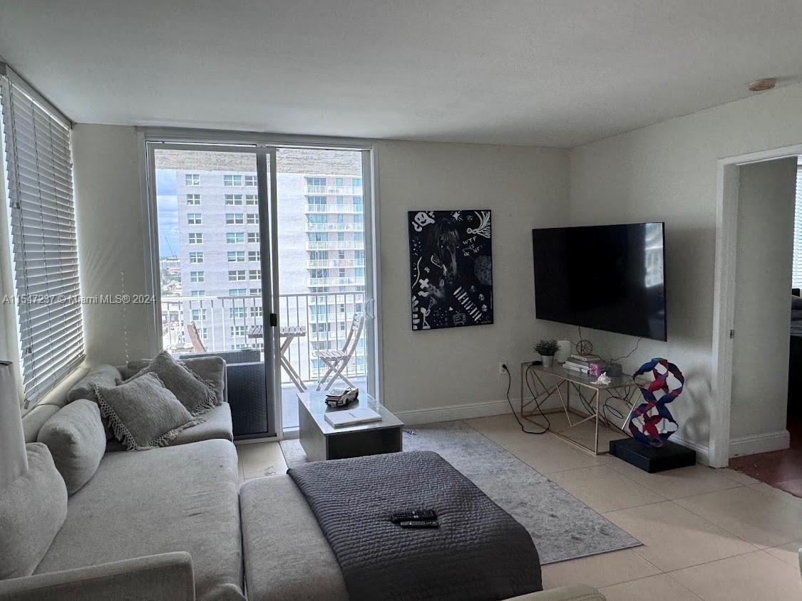 850 N Miami Ave W-2108, Miami, Florida 33132, 2 Bedrooms Bedrooms, ,2 BathroomsBathrooms,Residential,For Sale,850 N Miami Ave W-2108,A11547237