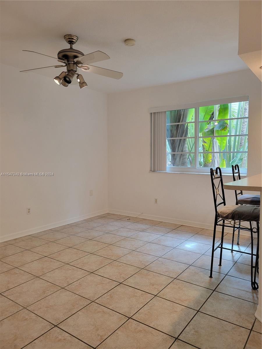 359 Meridian Ave A103, Miami Beach, Florida 33139, ,1 BathroomBathrooms,Residentiallease,For Rent,359 Meridian Ave A103,A11547242