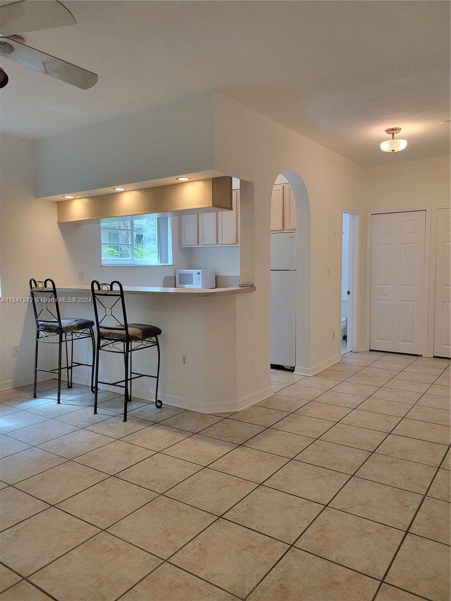 359 Meridian Ave A103, Miami Beach, Florida 33139, ,1 BathroomBathrooms,Residentiallease,For Rent,359 Meridian Ave A103,A11547242