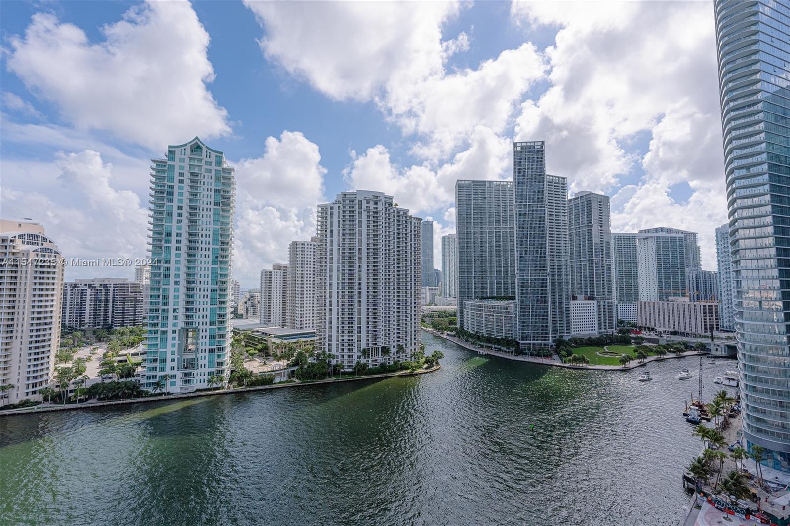 325 S Biscayne Blvd 2119, Miami, Florida 33131, 2 Bedrooms Bedrooms, ,2 BathroomsBathrooms,Residentiallease,For Rent,325 S Biscayne Blvd 2119,A11547235