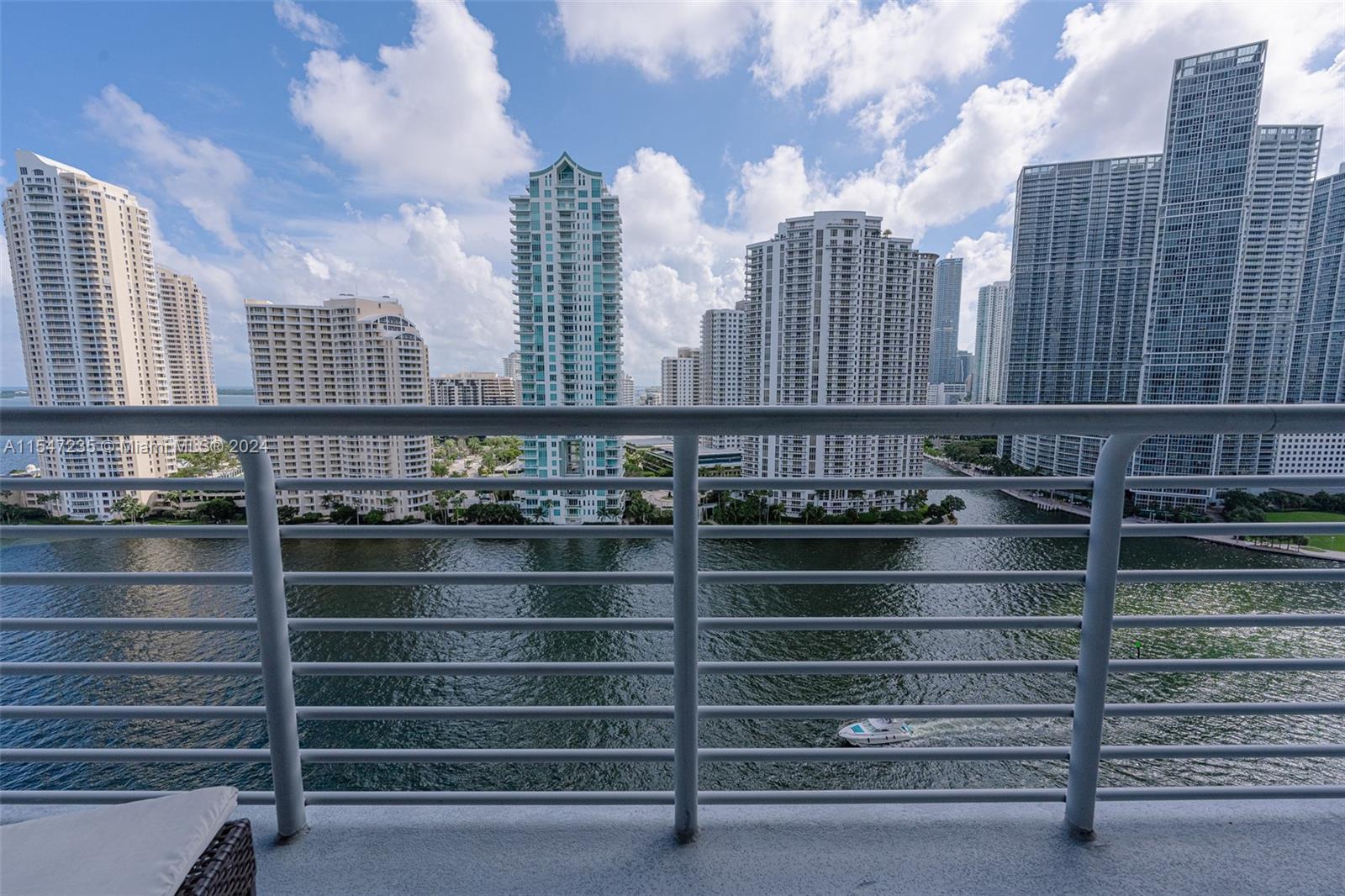 325 S Biscayne Blvd 2119, Miami, Florida 33131, 2 Bedrooms Bedrooms, ,2 BathroomsBathrooms,Residentiallease,For Rent,325 S Biscayne Blvd 2119,A11547235
