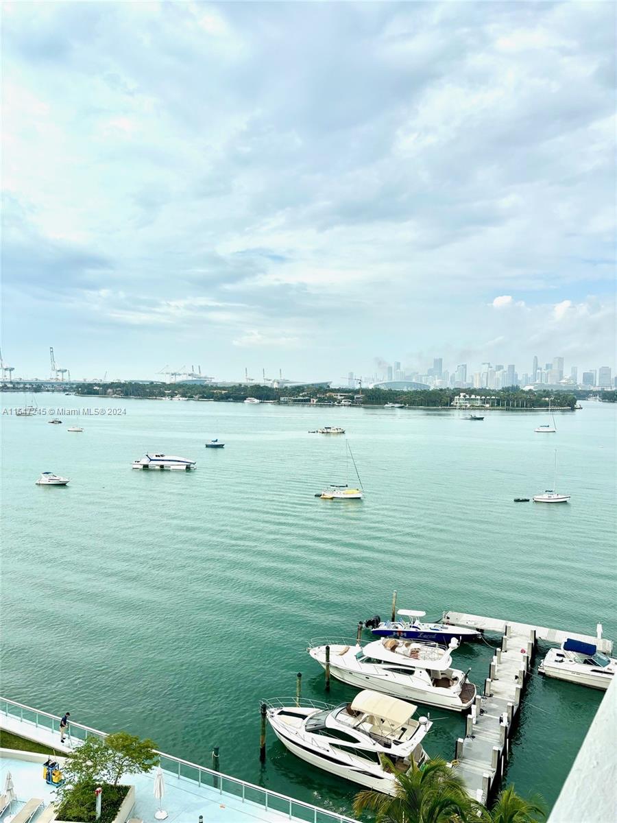 1200 West Ave 827, Miami Beach, Florida 33139, ,1 BathroomBathrooms,Residentiallease,For Rent,1200 West Ave 827,A11547245