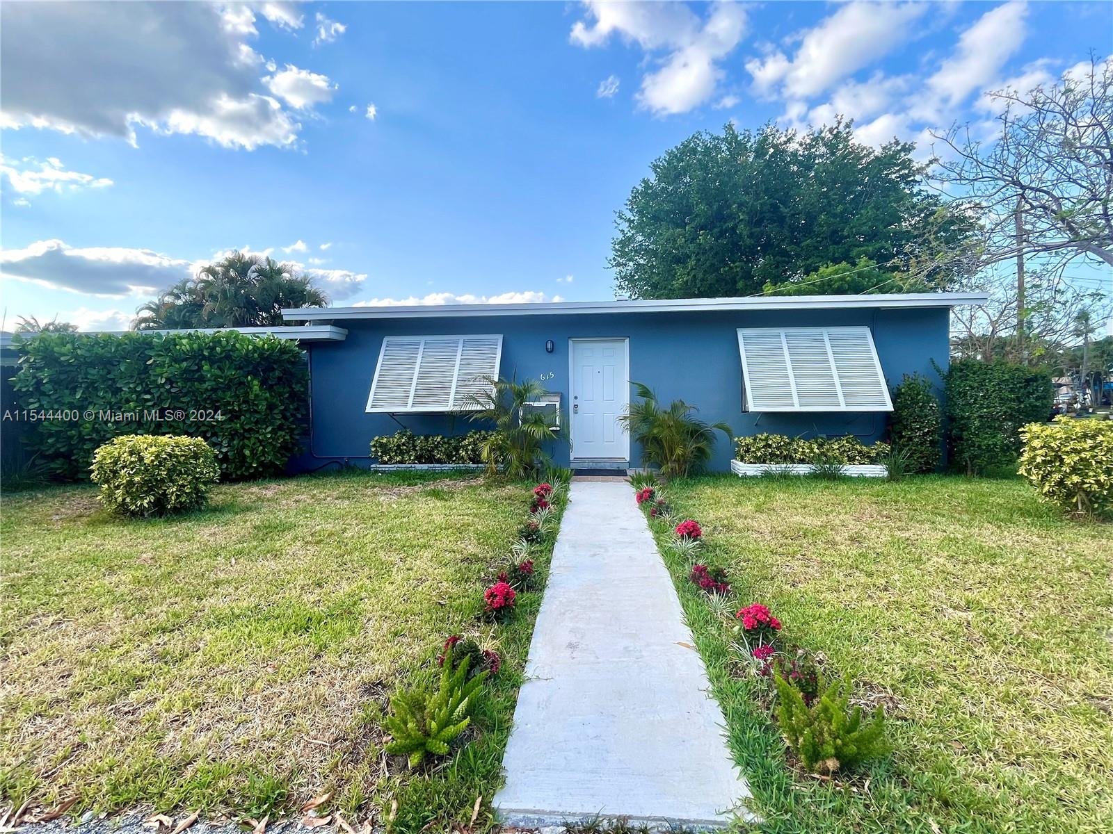 615 NE 15th Ct, Fort Lauderdale, Florida 33304, 4 Bedrooms Bedrooms, ,2 BathroomsBathrooms,Residential,For Sale,615 NE 15th Ct,A11544400